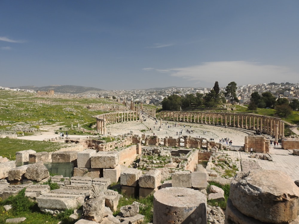 古代都市ジェラスの遺跡の眺め