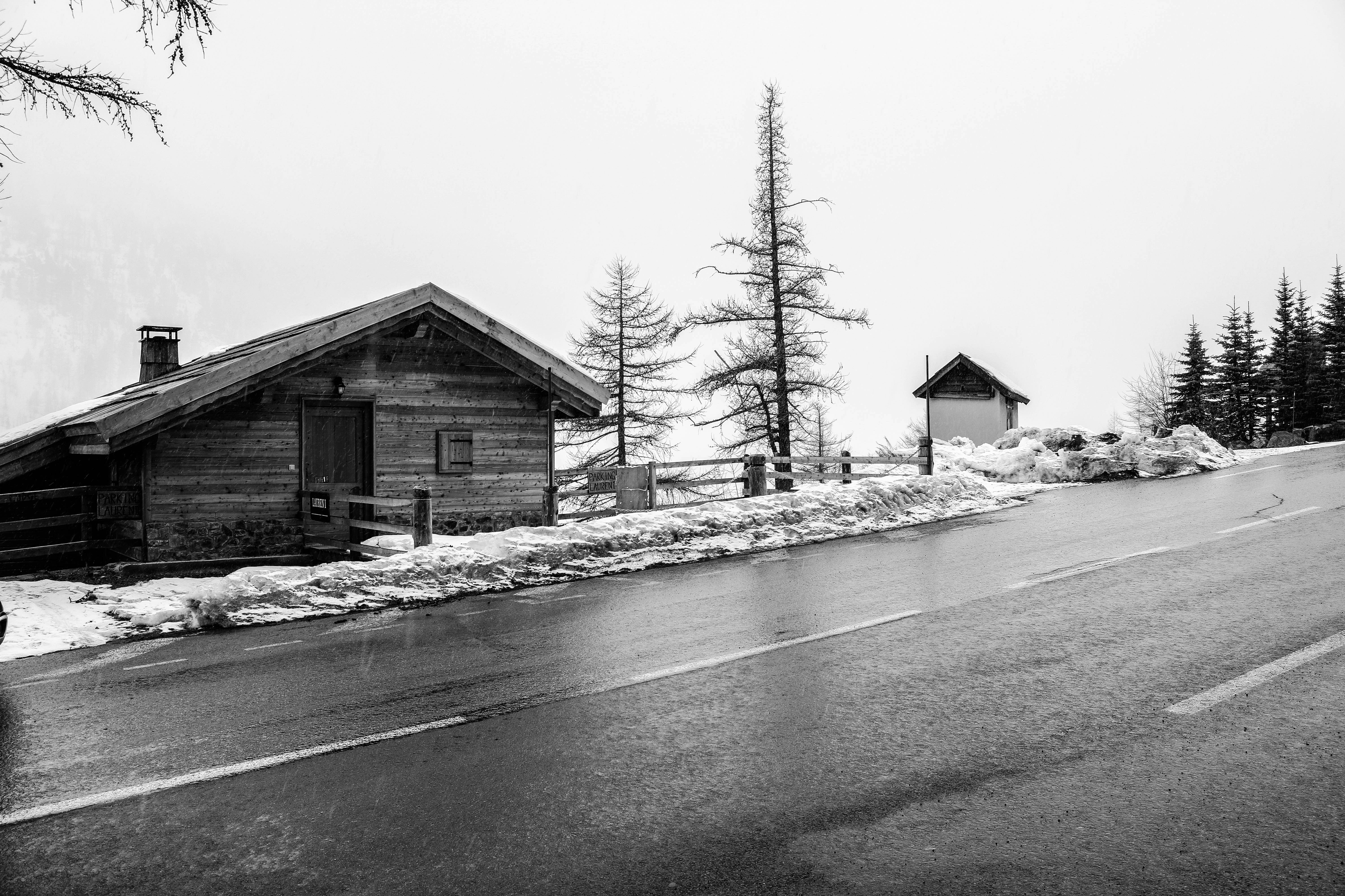 Photo by gaetanthurin