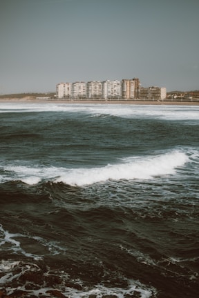 A time-lapse visualization of rising sea levels along a coastal city.