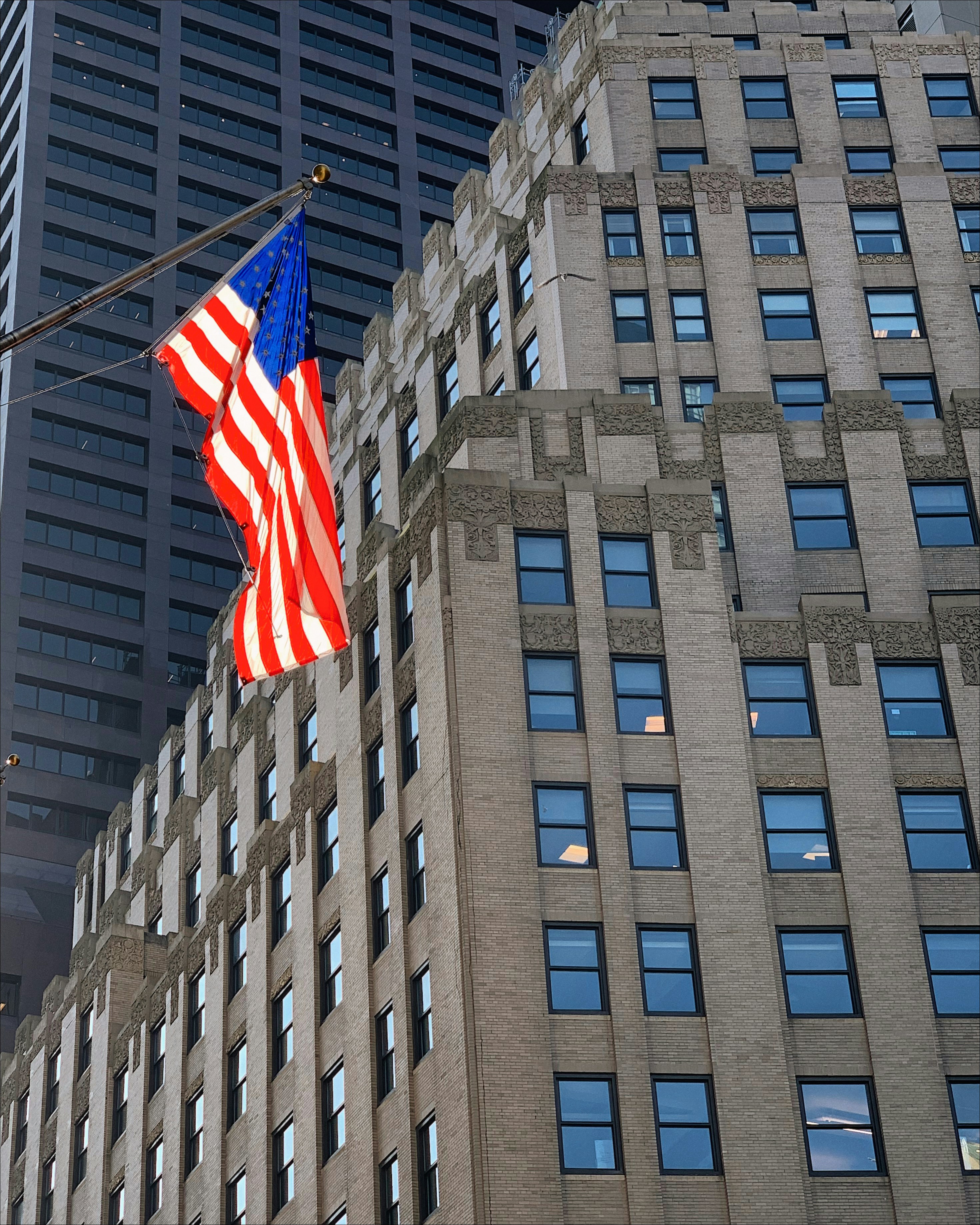 Keefe, Bruyette & Woods Maintains Market Perform on Ameriprise Finl, Lowers Price Target to $530