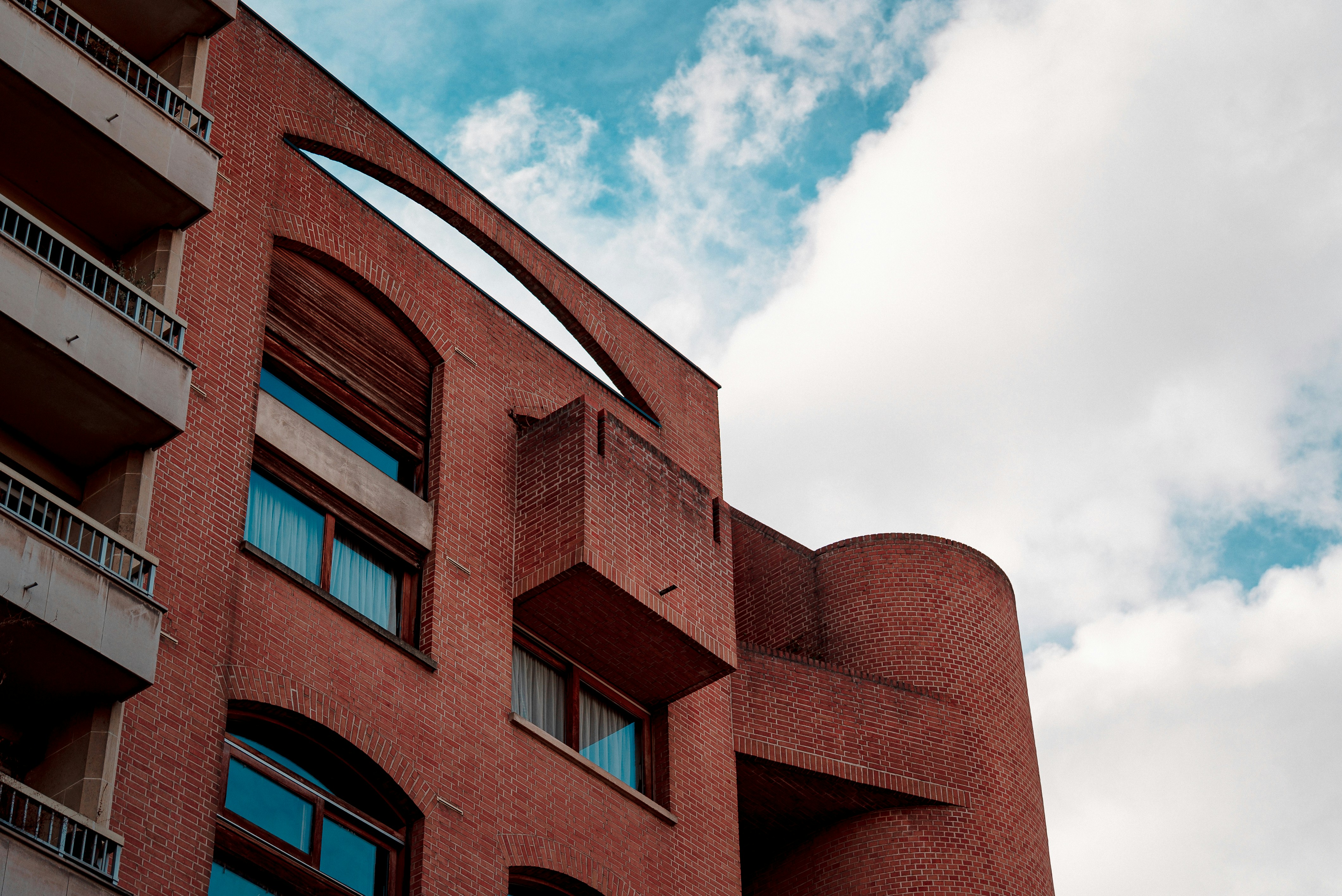 Photo by valentinlacoste