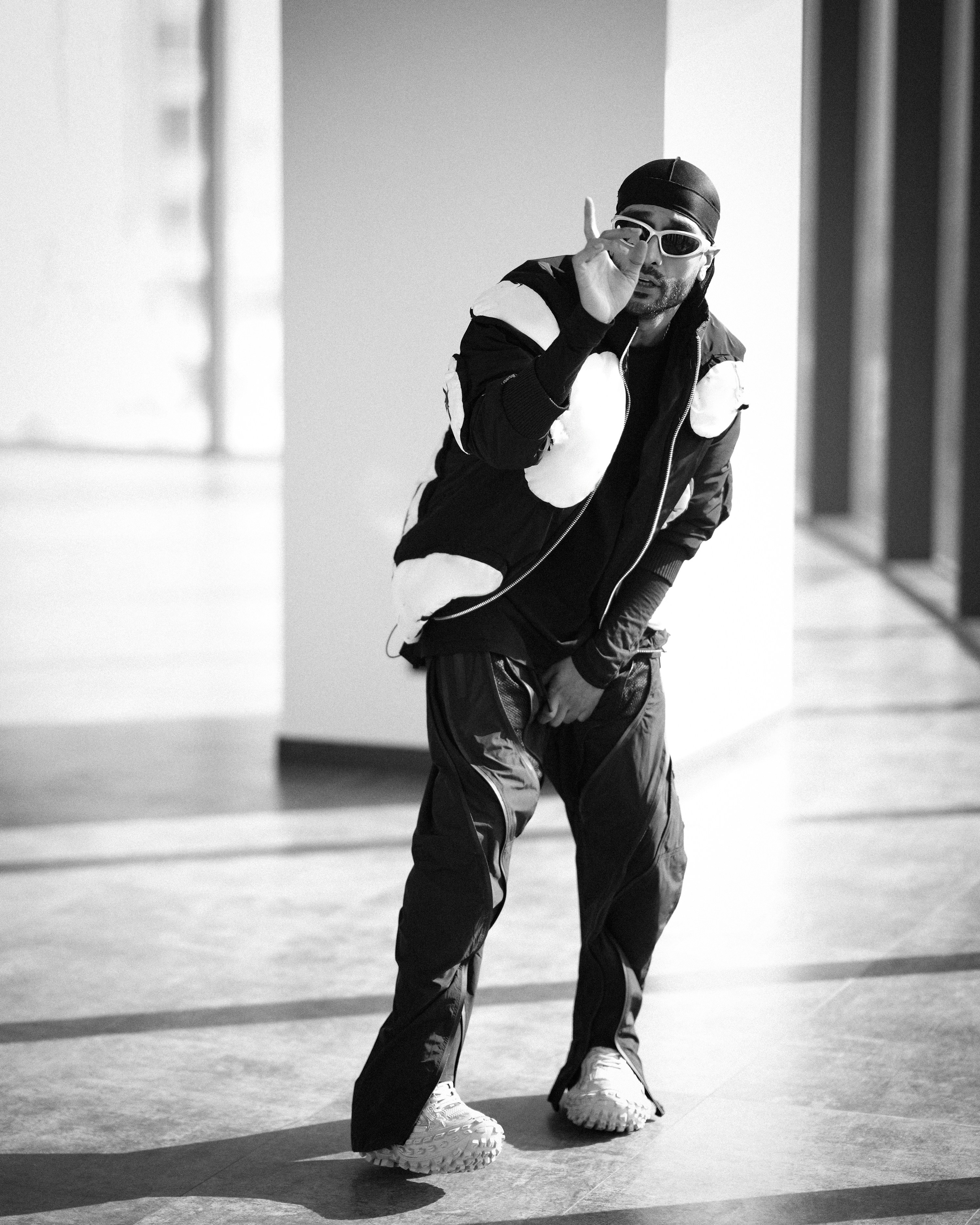 Photo by behrouzsasani