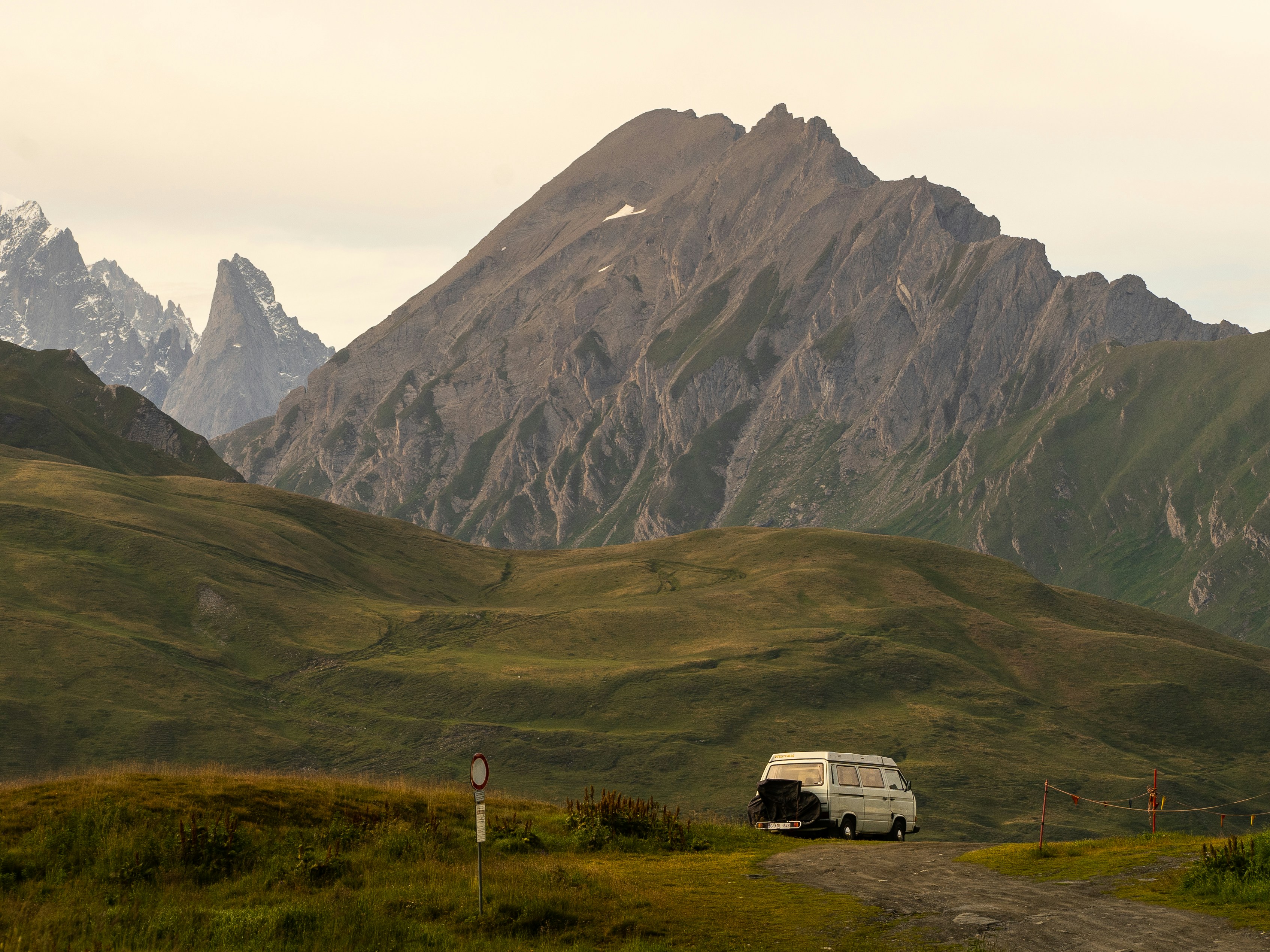 service van with a mountain backdrop, suggesting local service - 24/7 furnace repair in ardenvoir, wa