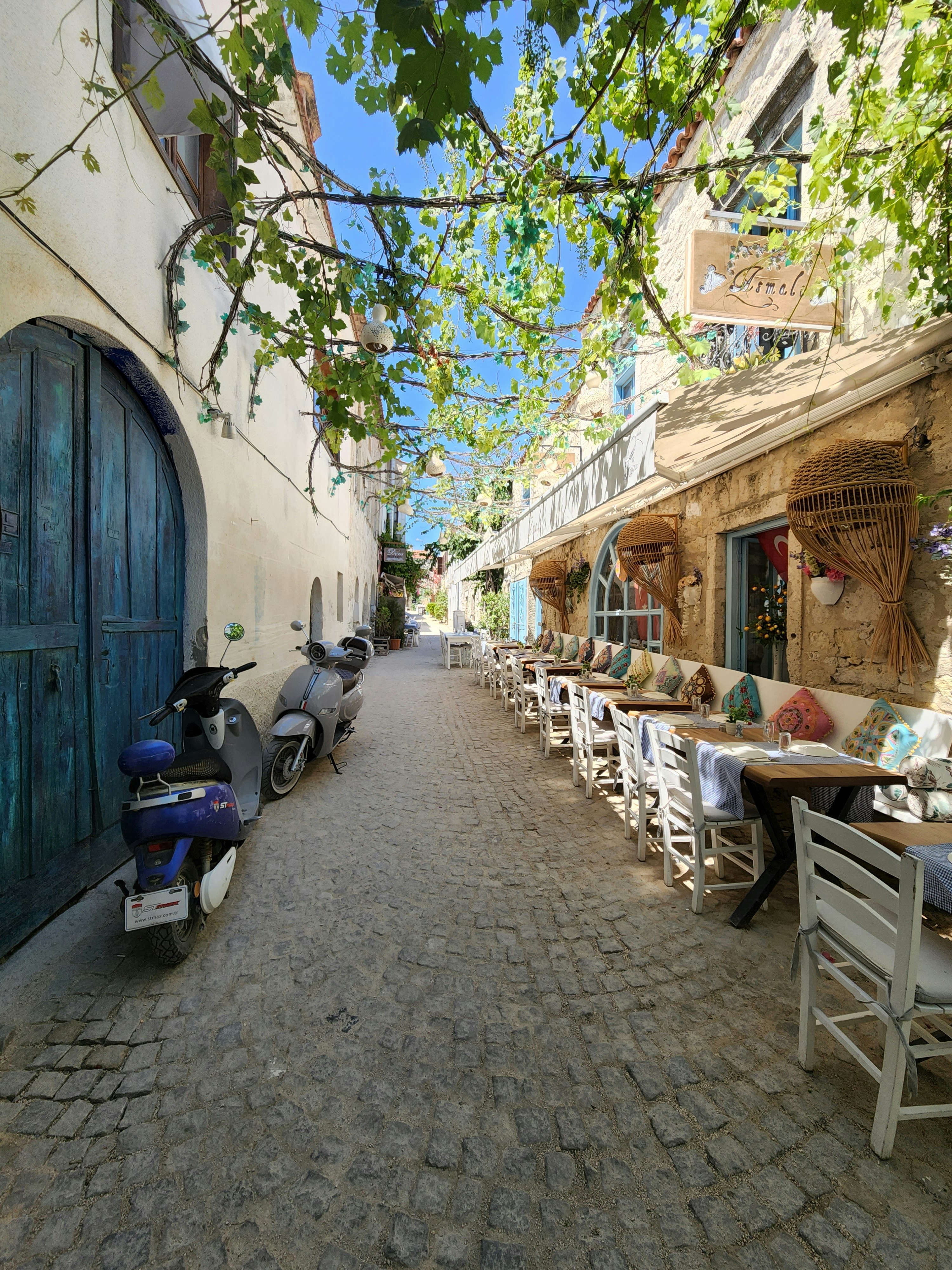 Photo by rentotransfer