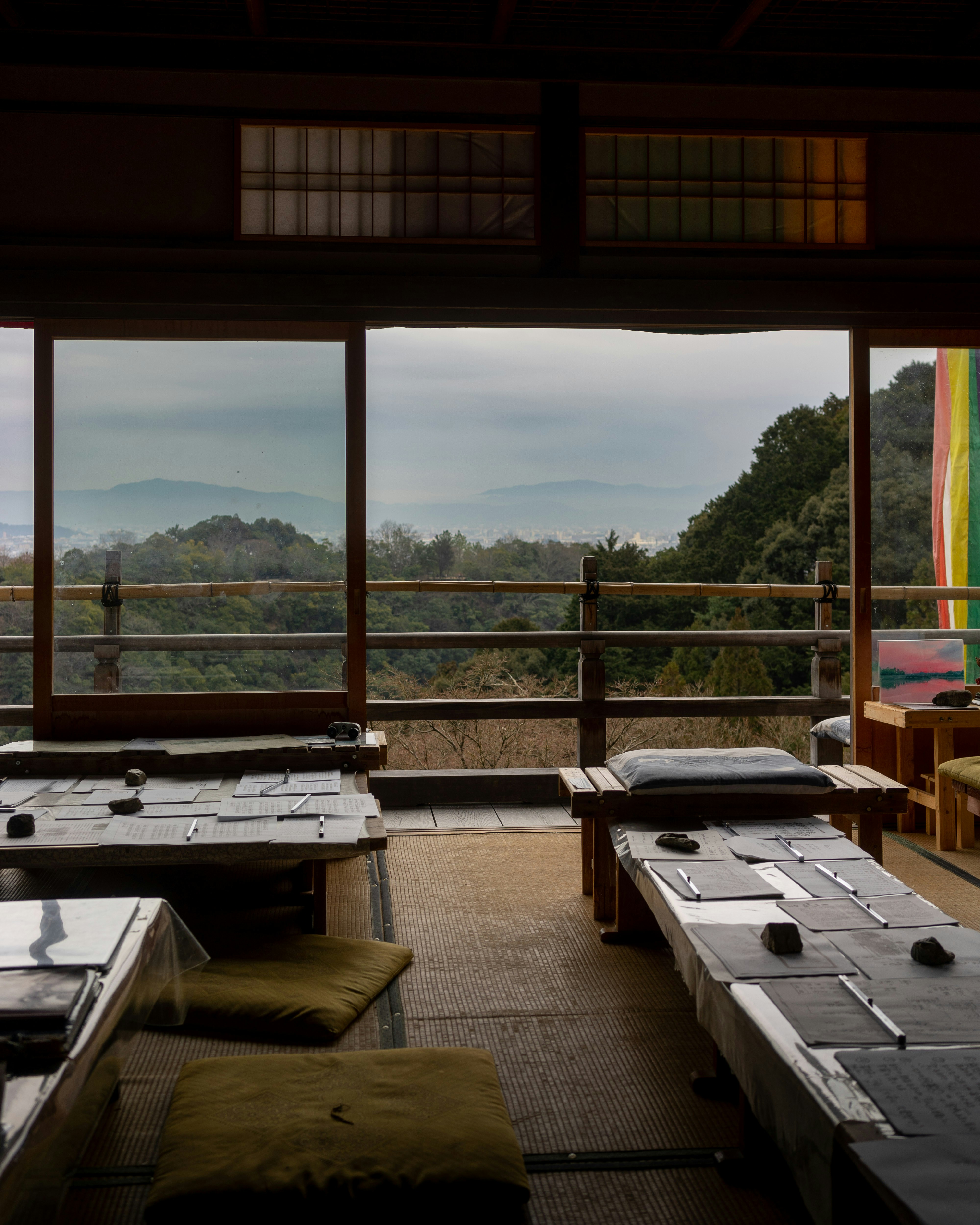 Kintsugi bowl peaceful Kyoto reflection