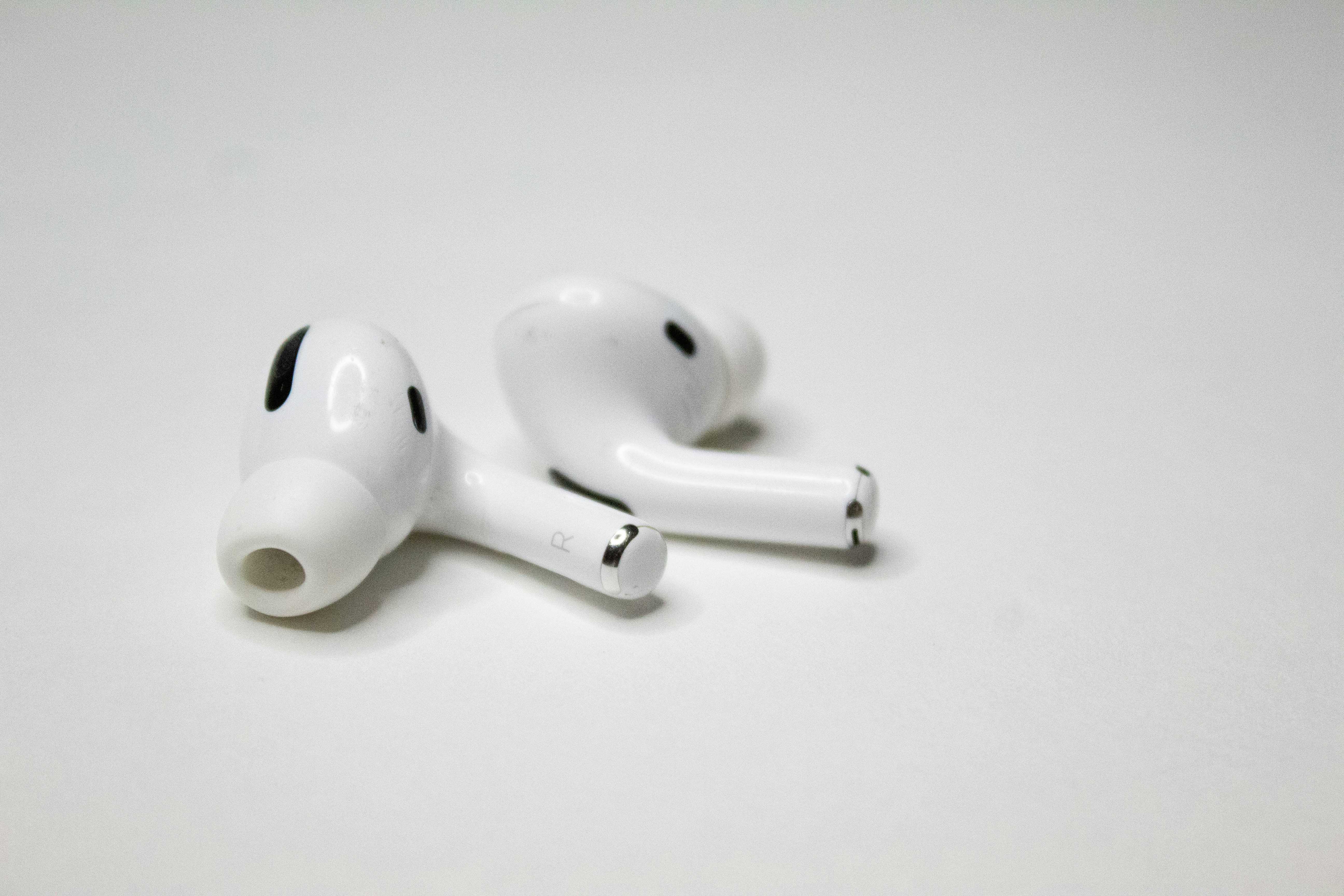 Affordable Wireless Earbuds in Malaysia: Your Guide to True Wireless Stereo (TWS) Technology