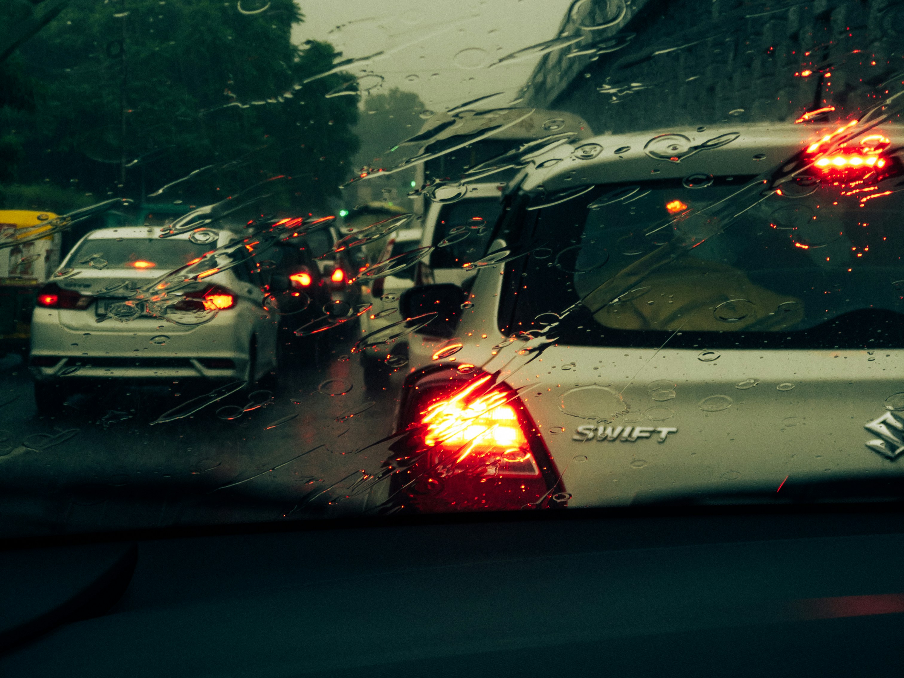 An engaging infographic illustrating how common phenomena like yawning and traffic jams happen.