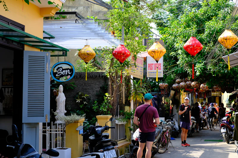 Best Areas in Can Tho to Explore Entirely on Foot