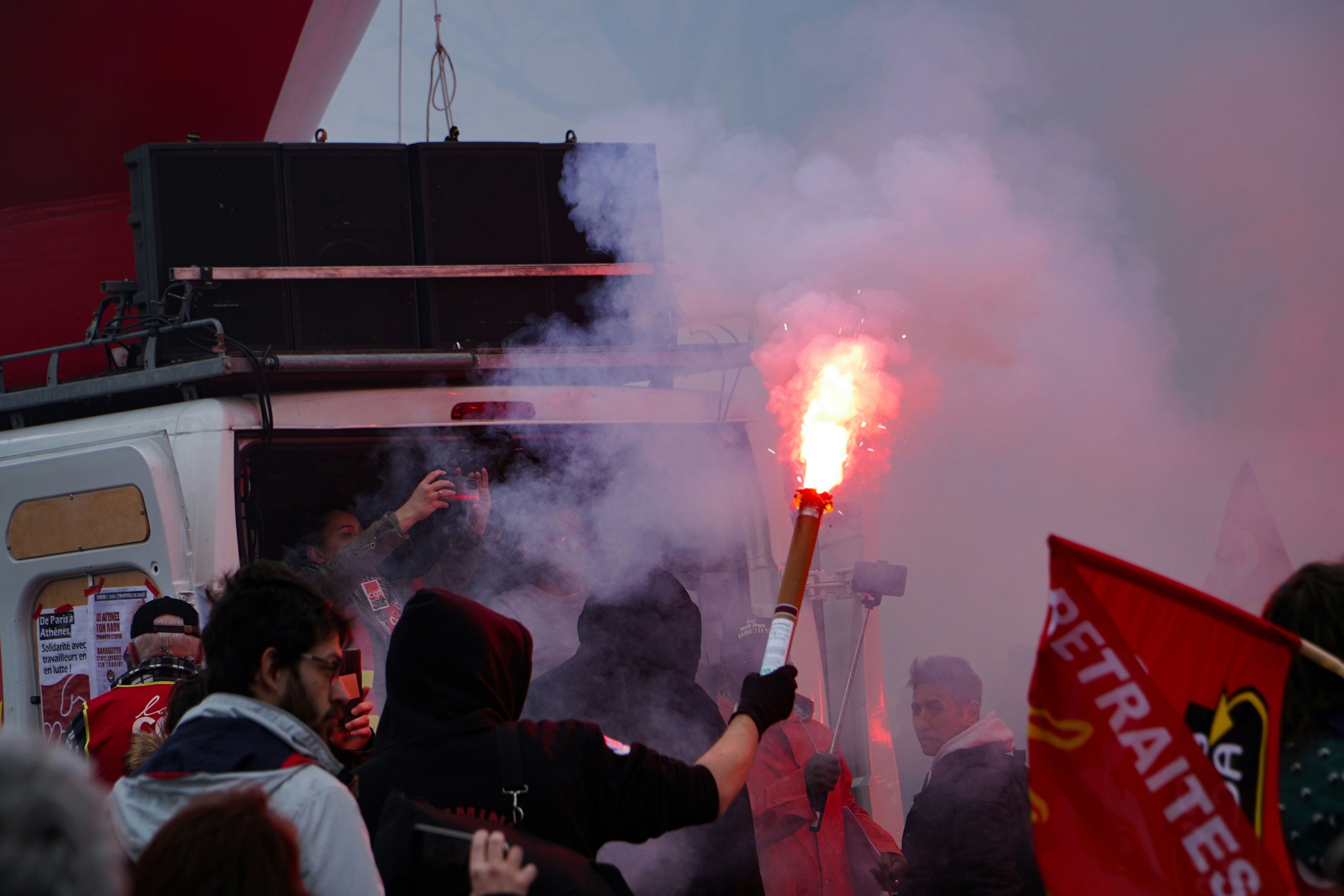 Adana Demirspor 10 kişiyle 90+4’te mucizevi galibiyete uzandı - Spor haberi görseli