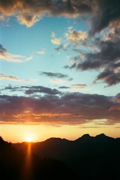 A beautiful sunset over a mountain range.