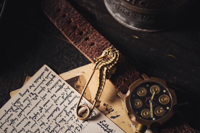 L&rsquo;Art de Sélectionner des Objets Anciens avec Madame Héritage