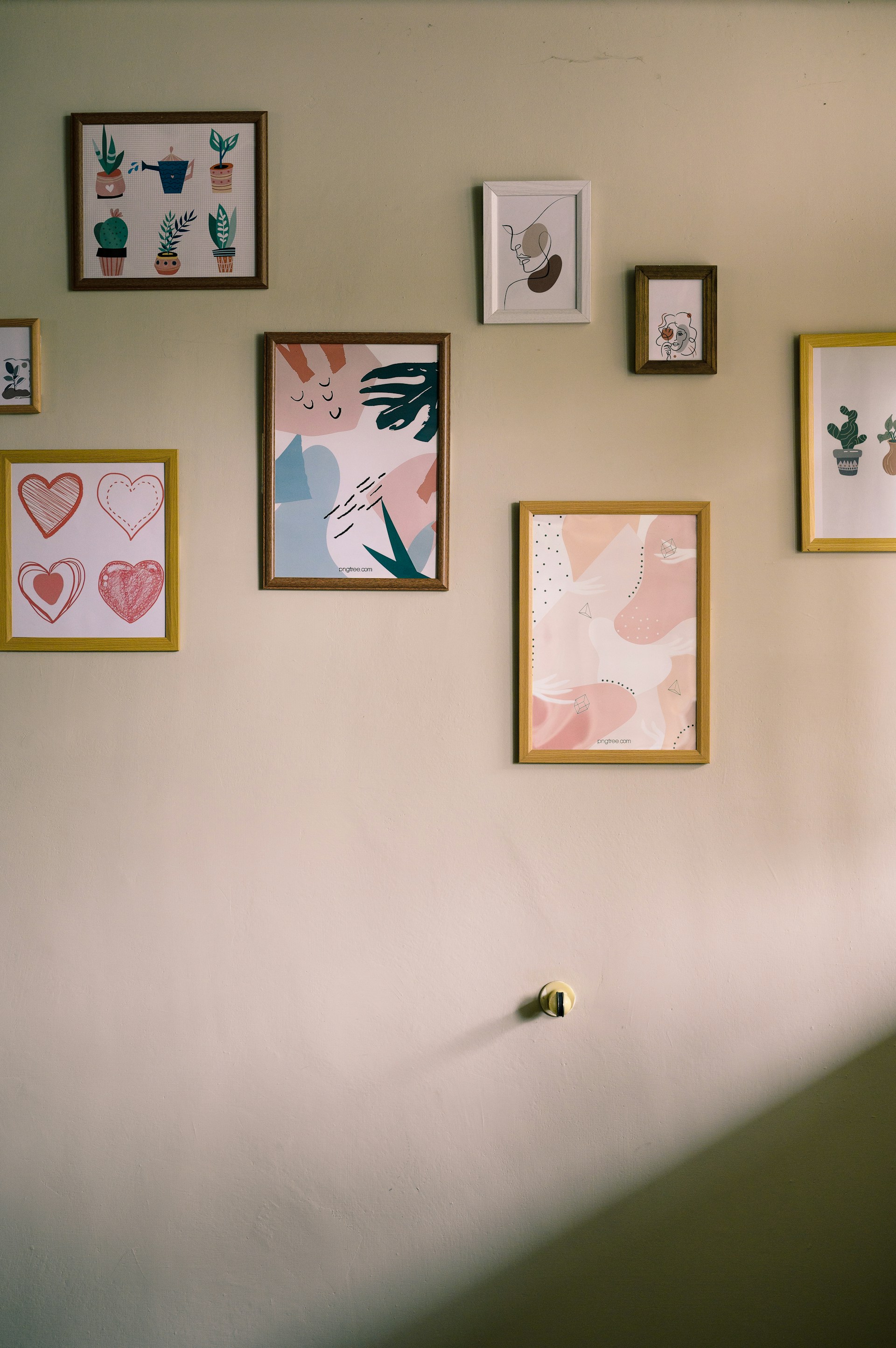 black and white bed linen