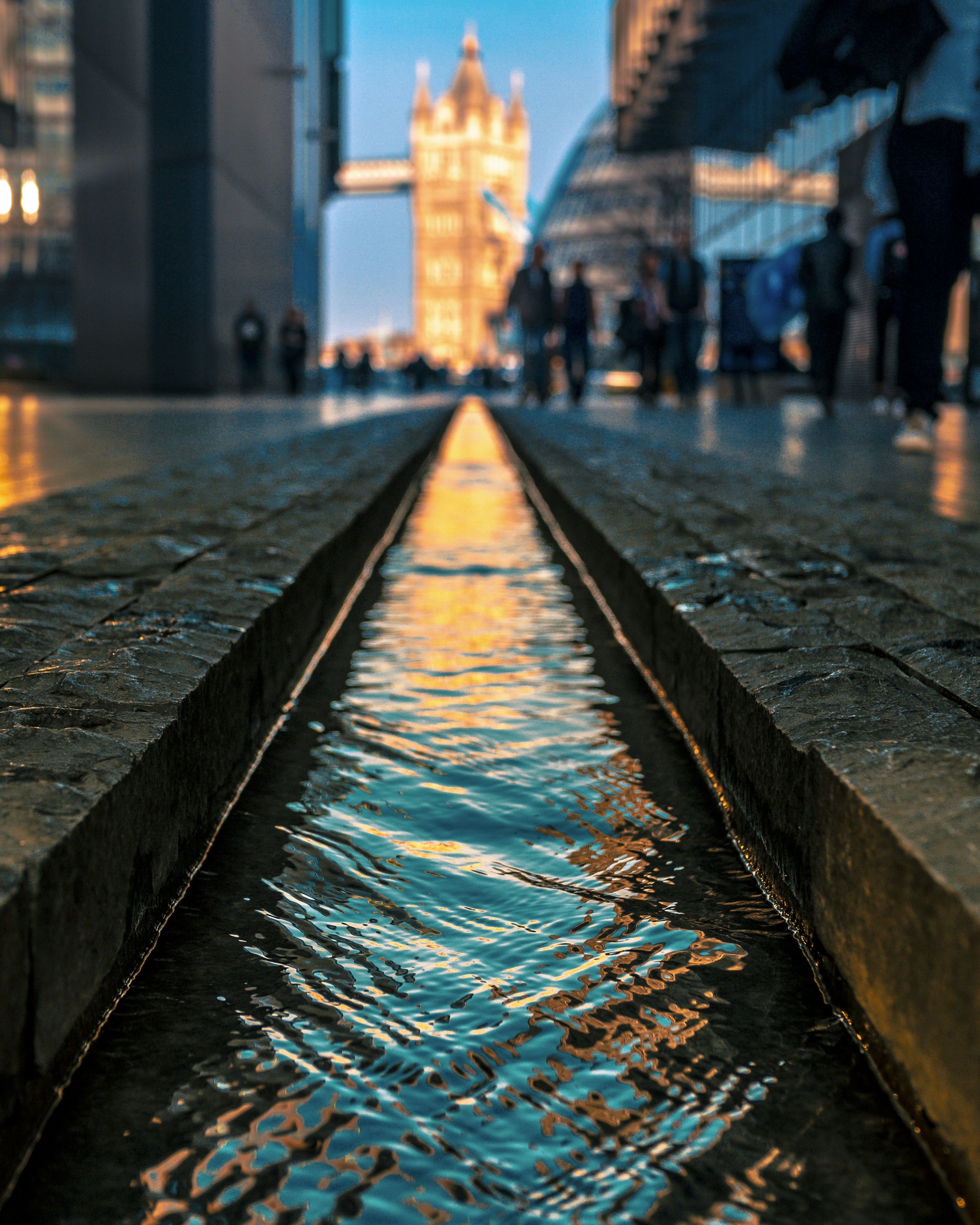 Photo by alxndr_london