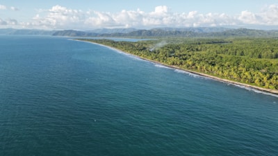 Main Trail to Beaches