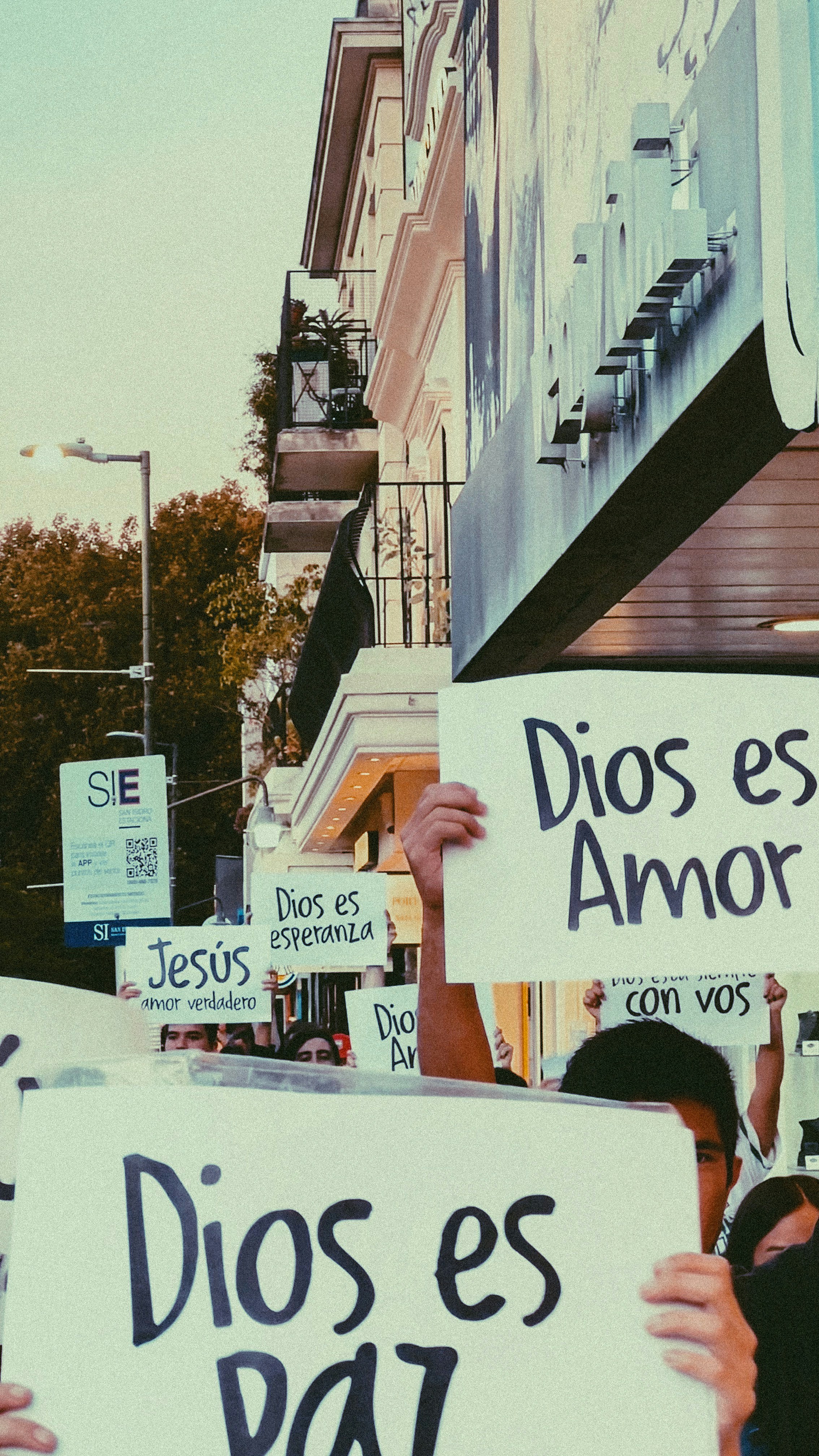 ¡Feliz estoy por resurrección! Su amor más fuerte que la muerte ❤️‍🩹🥹✝️