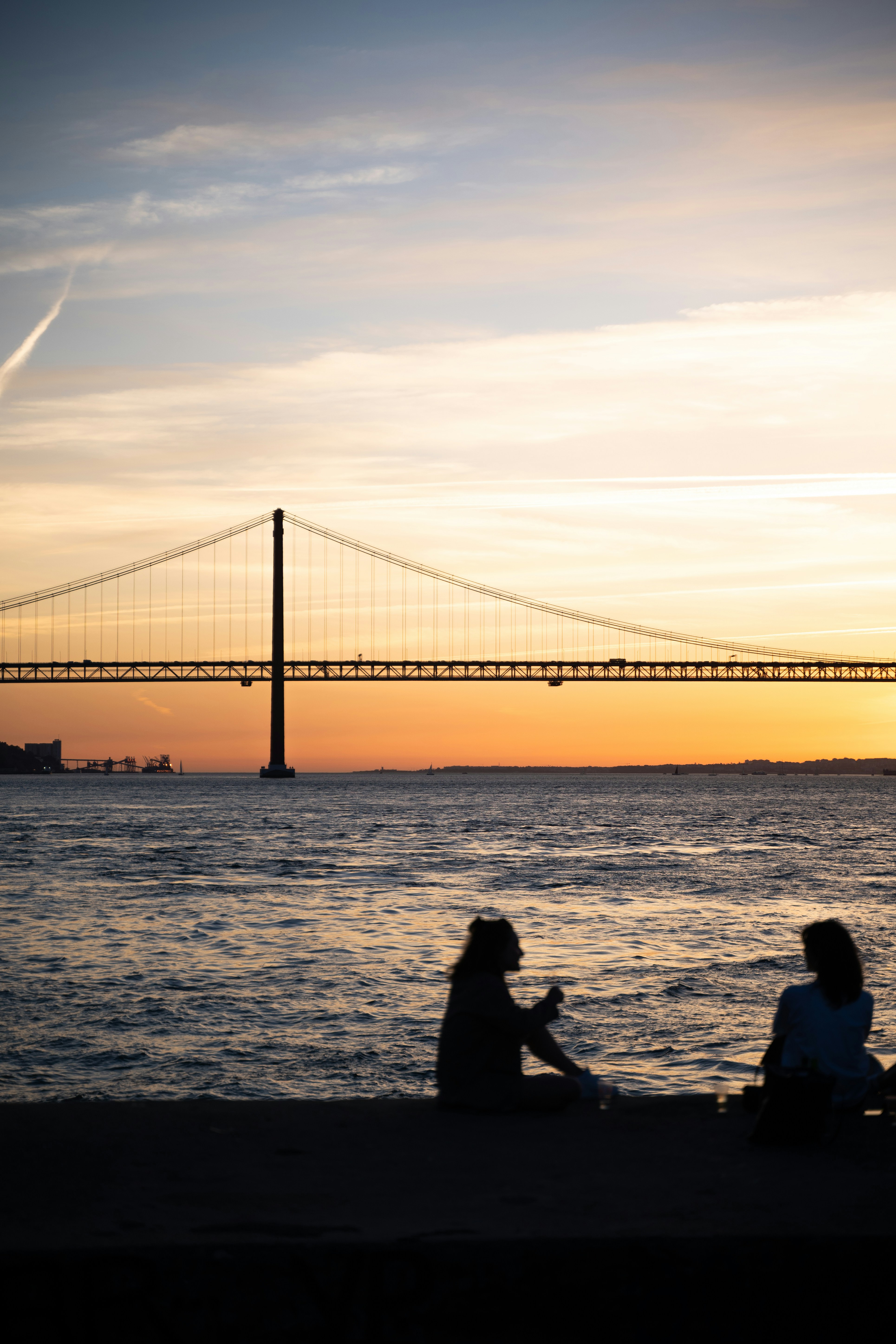 Embark on a Social Media Odyssey in Lisbon's Heartbeat, German Speakers Wanted! (Relocation package included!!)