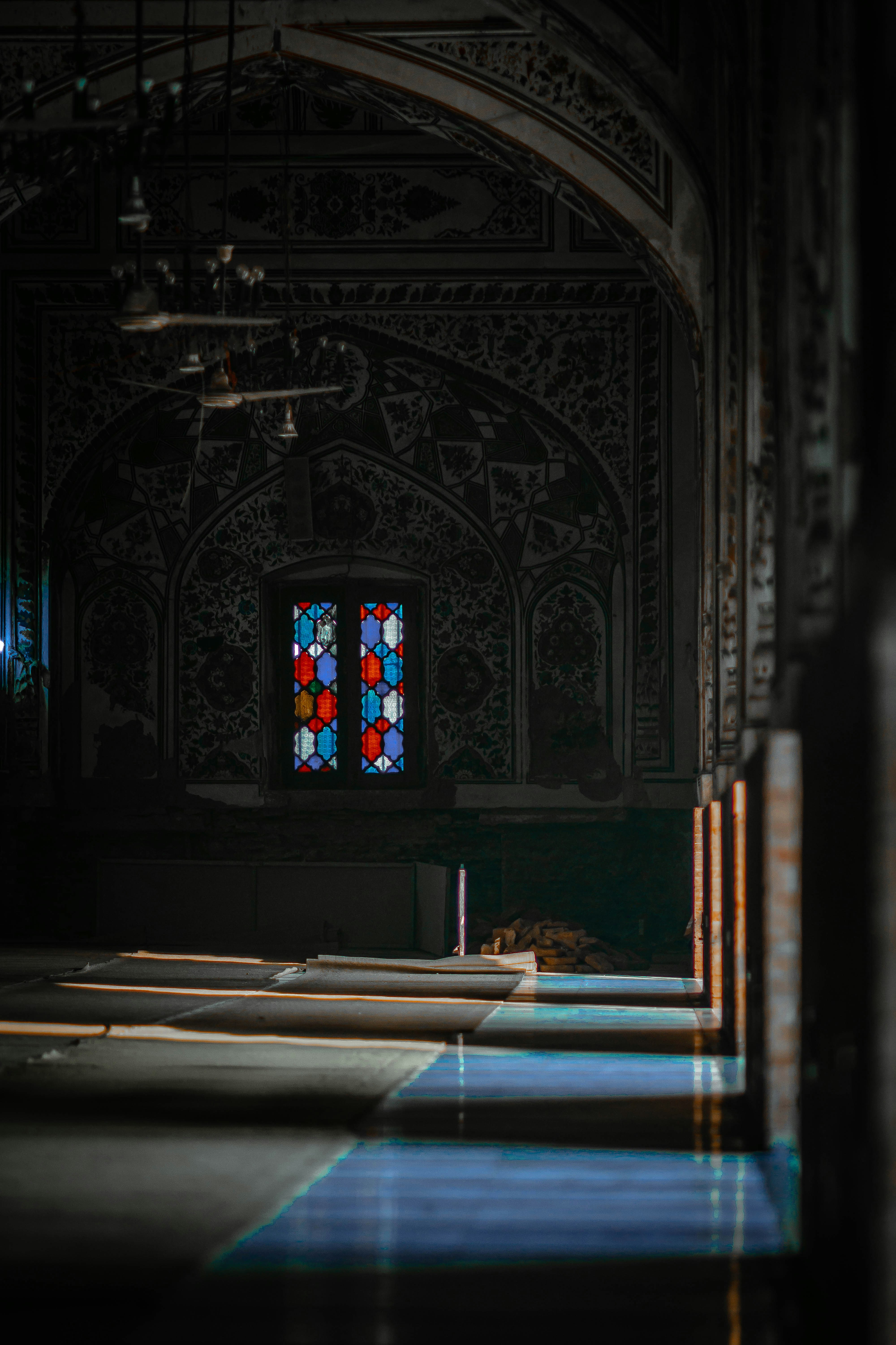 A church with a stained glass window in the center photo – Free Mosque ...
