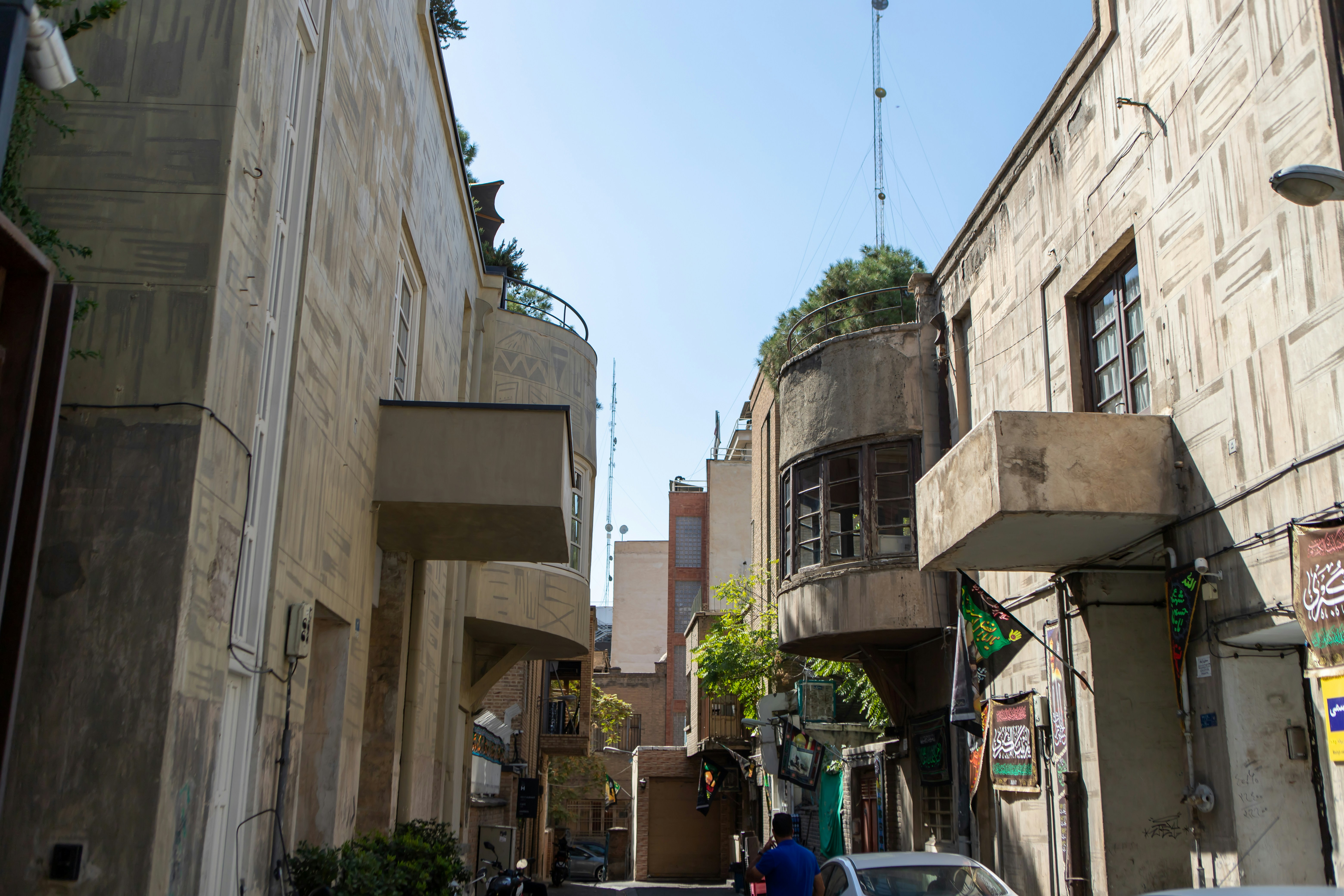 Photo by mehranbiabani