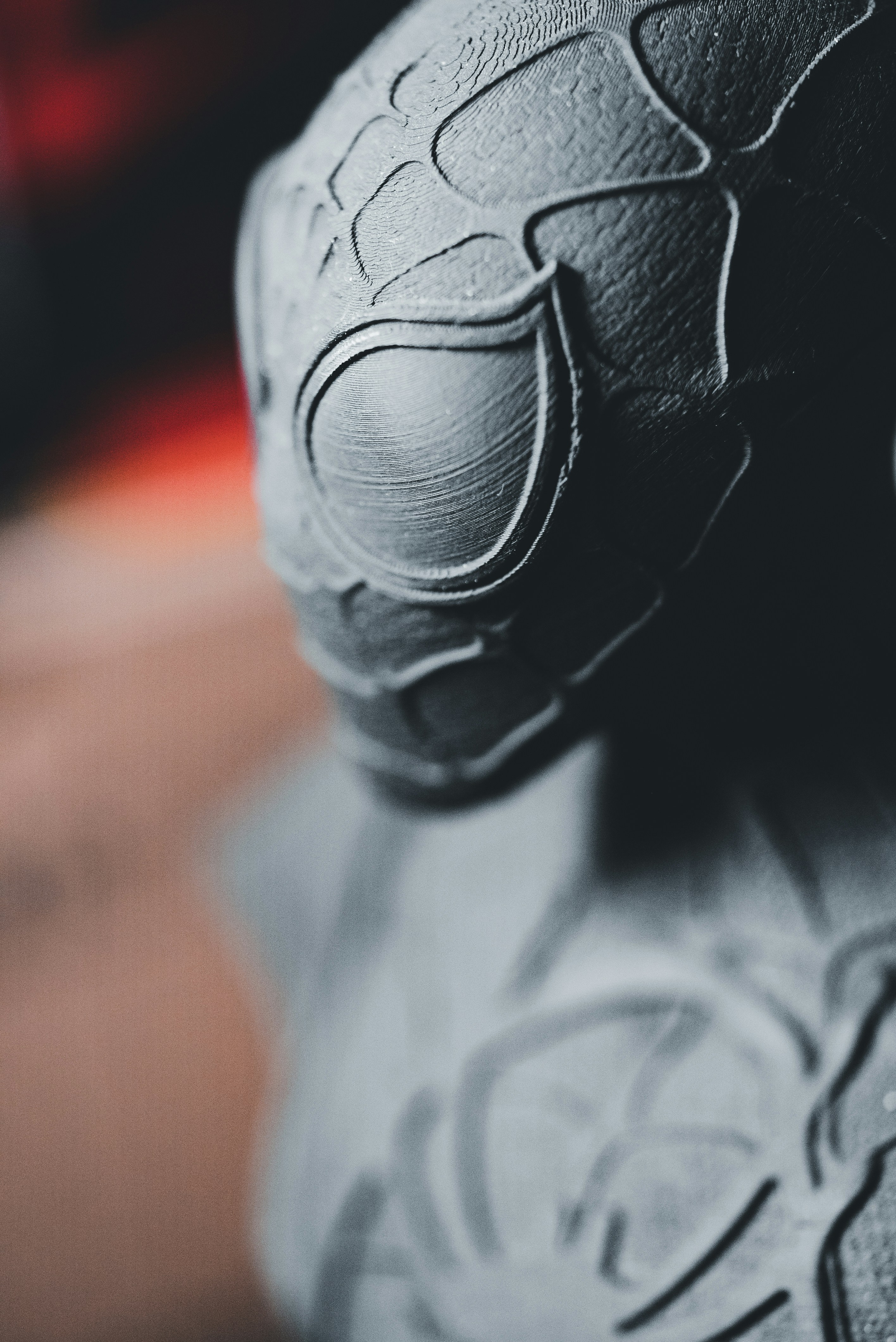 charcoal mask close-up, ilustrasi artikel Unclog Your Pores: The Best Face Masks for Drawing Out Impurities 6