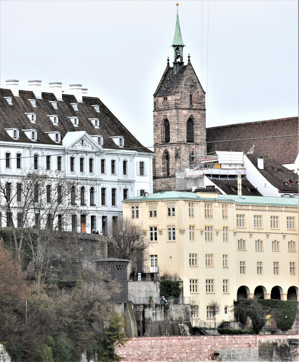 a large building with a steeple on top of it