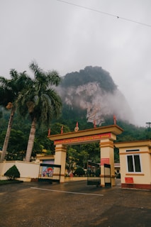 Image of the land's entrance.