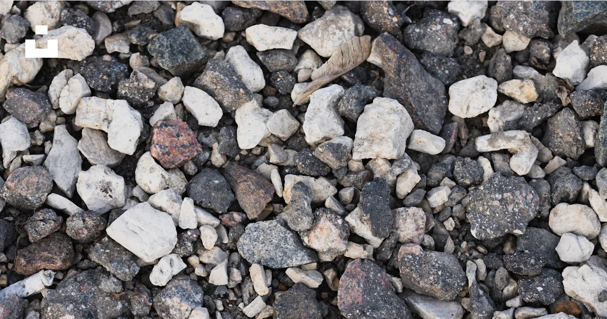 Ground Rpcks A bunch of rocks that are on the ground photo – Free Texture Image on ...