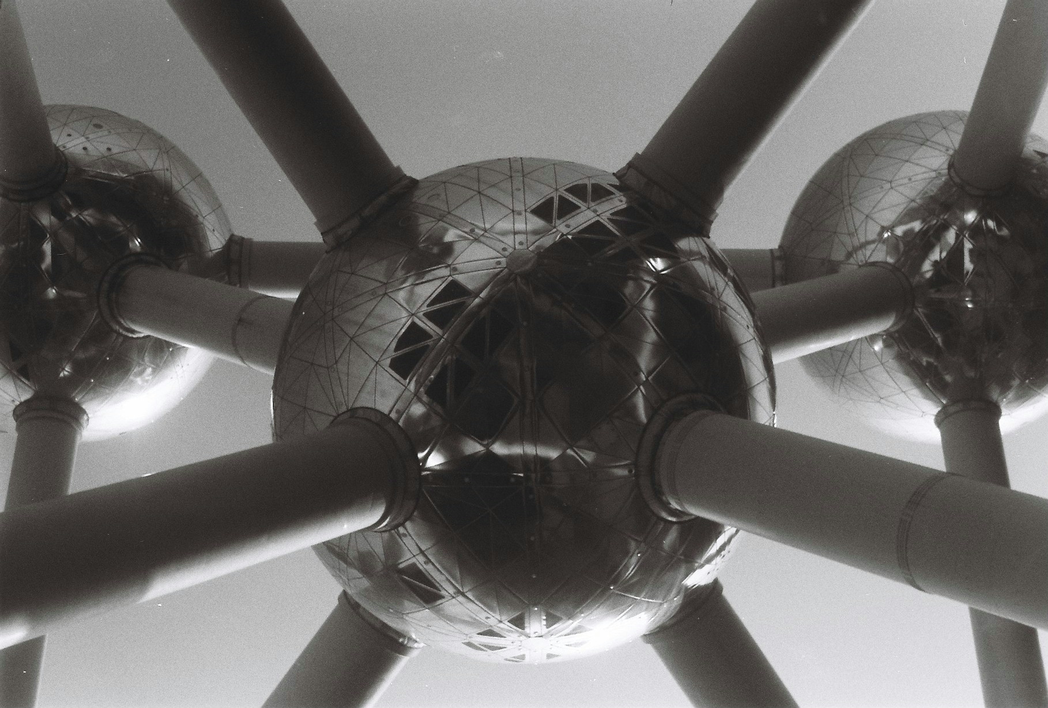 L'Atomium à Bruxelles : une icône architecturale et culturelle