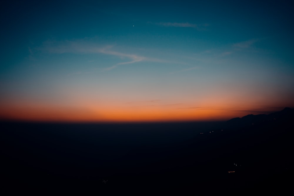 a view of a sunset from an airplane