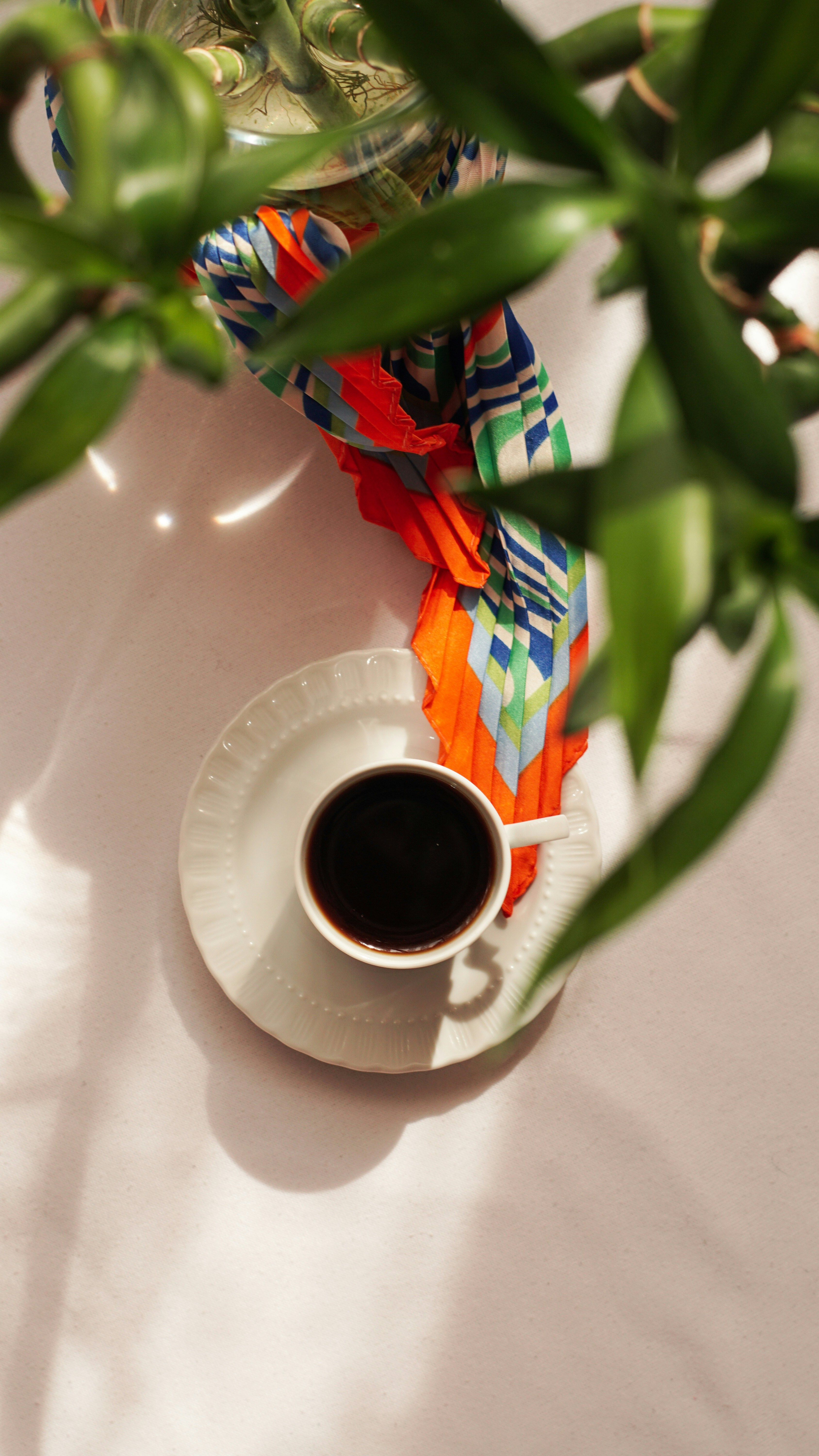 gray computer monitor