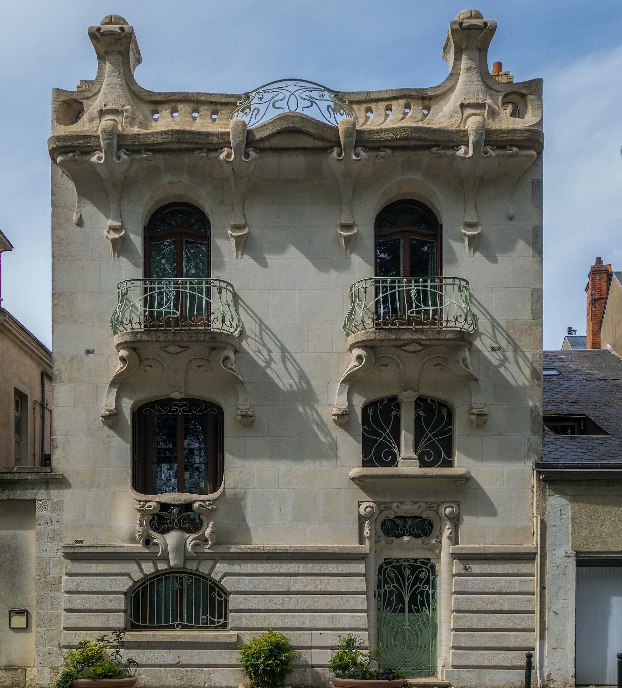 Chalon-sur-Saône: Ideal Weather and Seasons for Your Visit