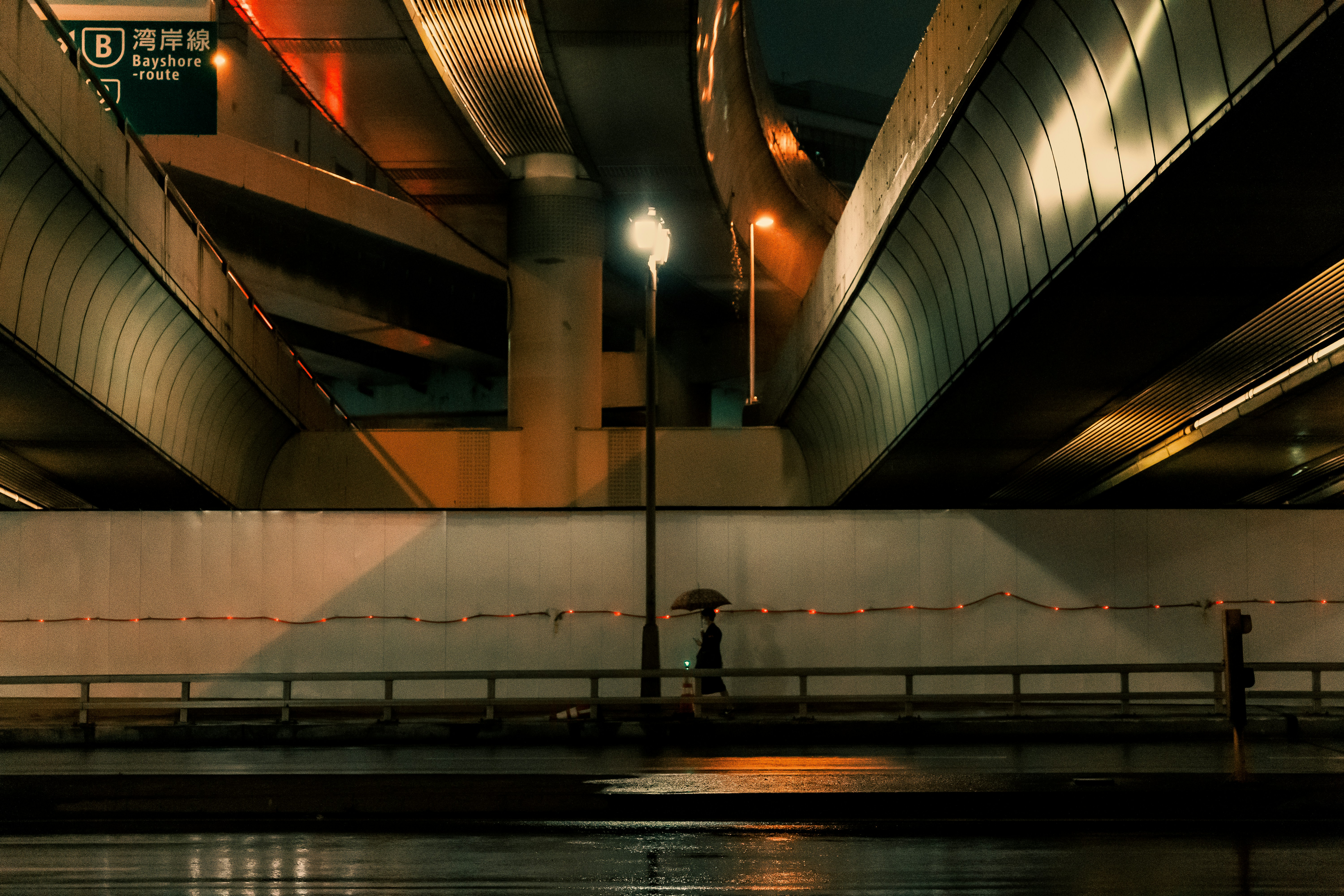 9 Ways to Be a High-Value Woman to Meet a High-Value Man