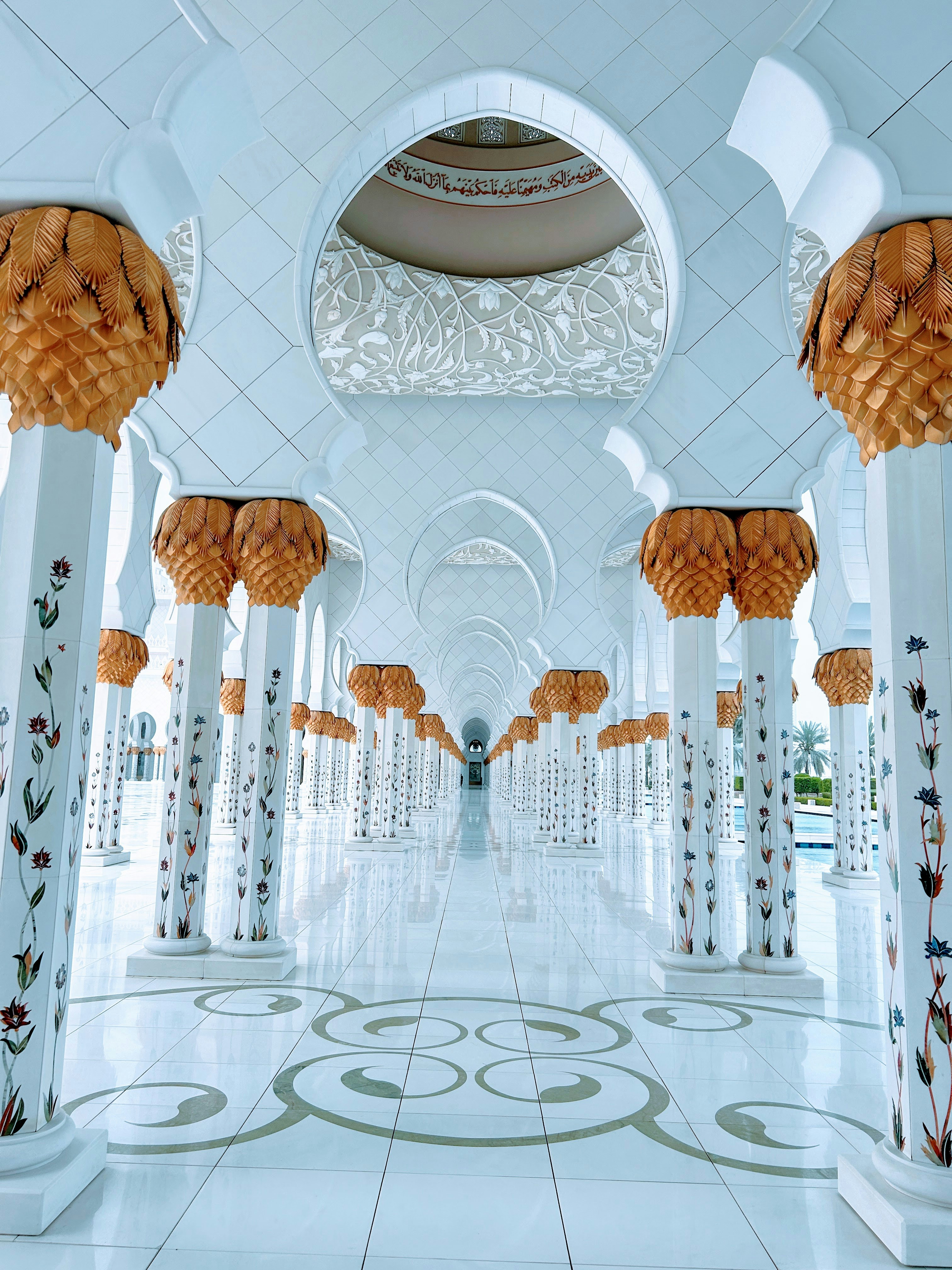 Photo by solitsocial