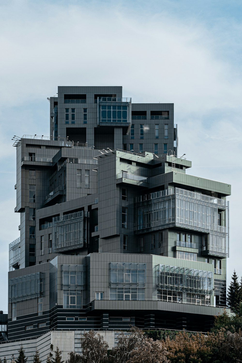 a very tall building with lots of windows on top of it
