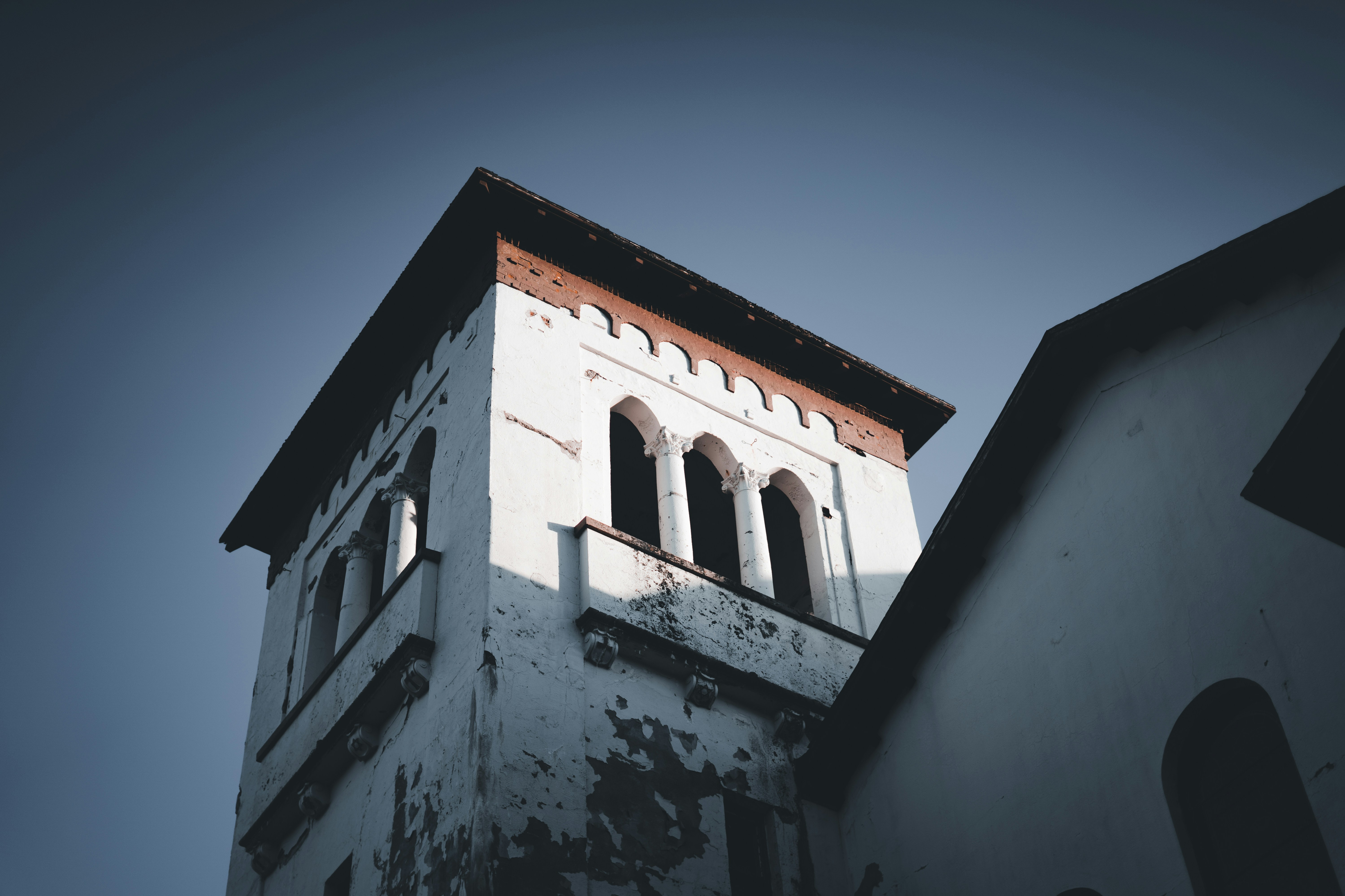 Photo by introspectivedsgn