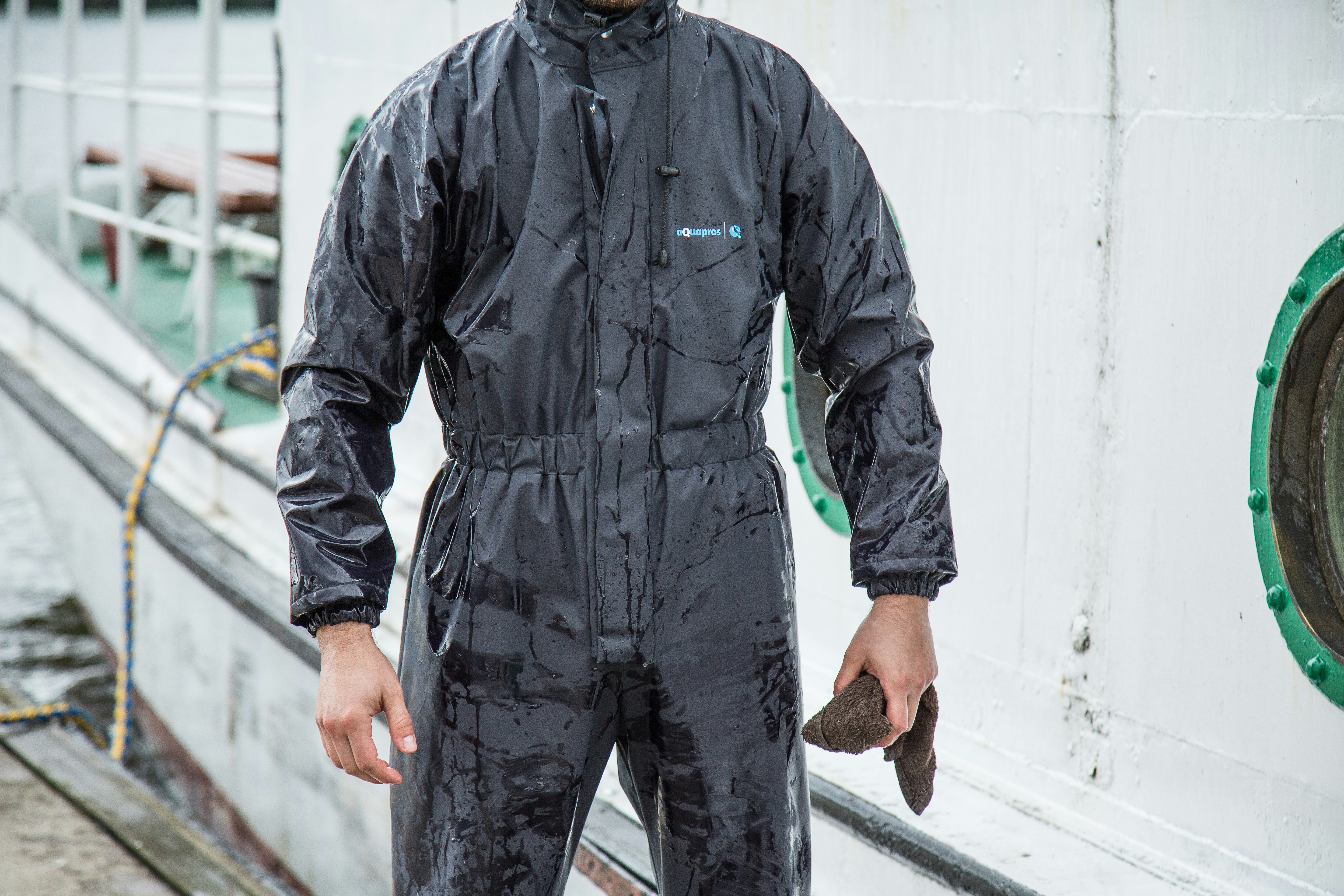 Water protection PROS Poland overall. Double welding technique. Increased resistance to mechanical damage.