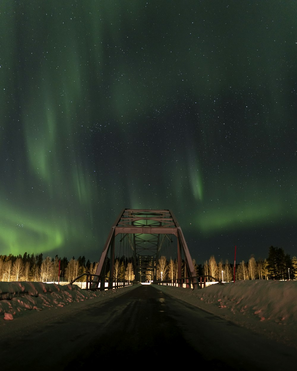 a bridge that has a lot of lights on it