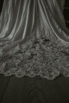 Midi sajadah laid out flat showing their size and elegant designs.