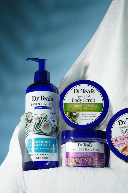 YOLU YOLU / カームナイトリペア シャンプー