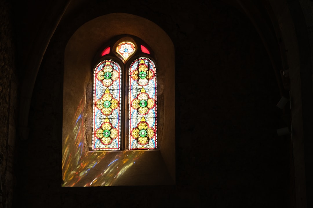 Church stained glass windows - St. Andrew's Church in Castle Combe Village, North Wiltshire, UK –Photo by coda studio | Castle Combe England