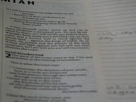 Photo 1681974141174 E4350ececee9?q=85&w=273&h=462&fit=crop
