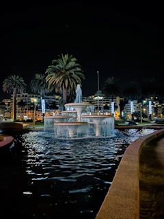 نافوره شلال