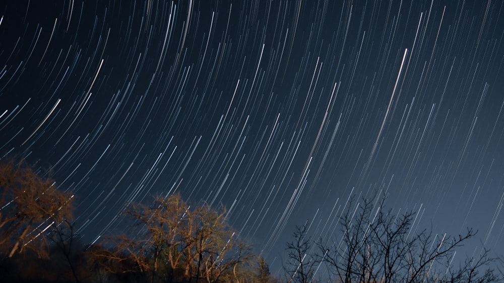 the night sky with many stars in the sky