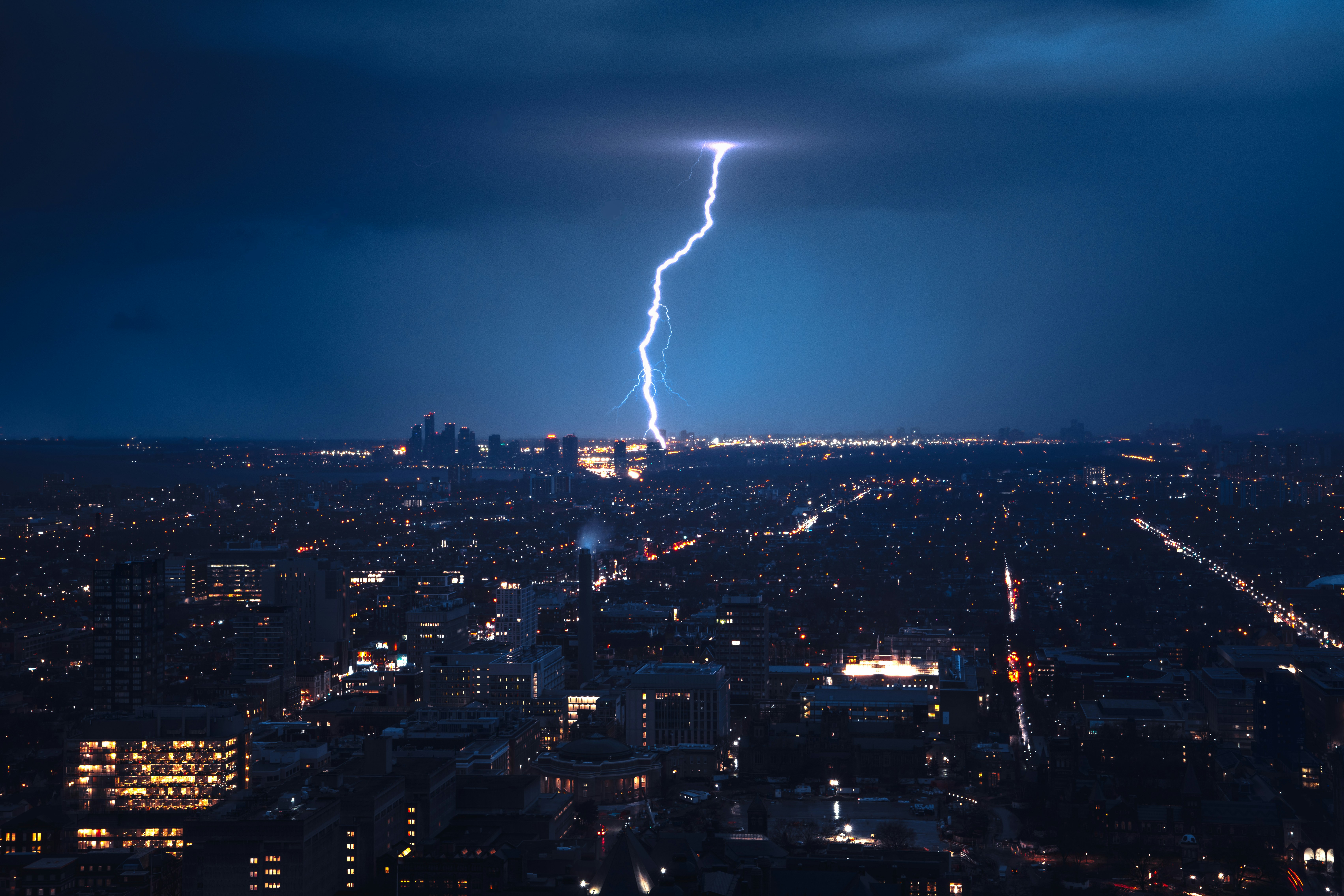 GDT: Leafs host the Lightning