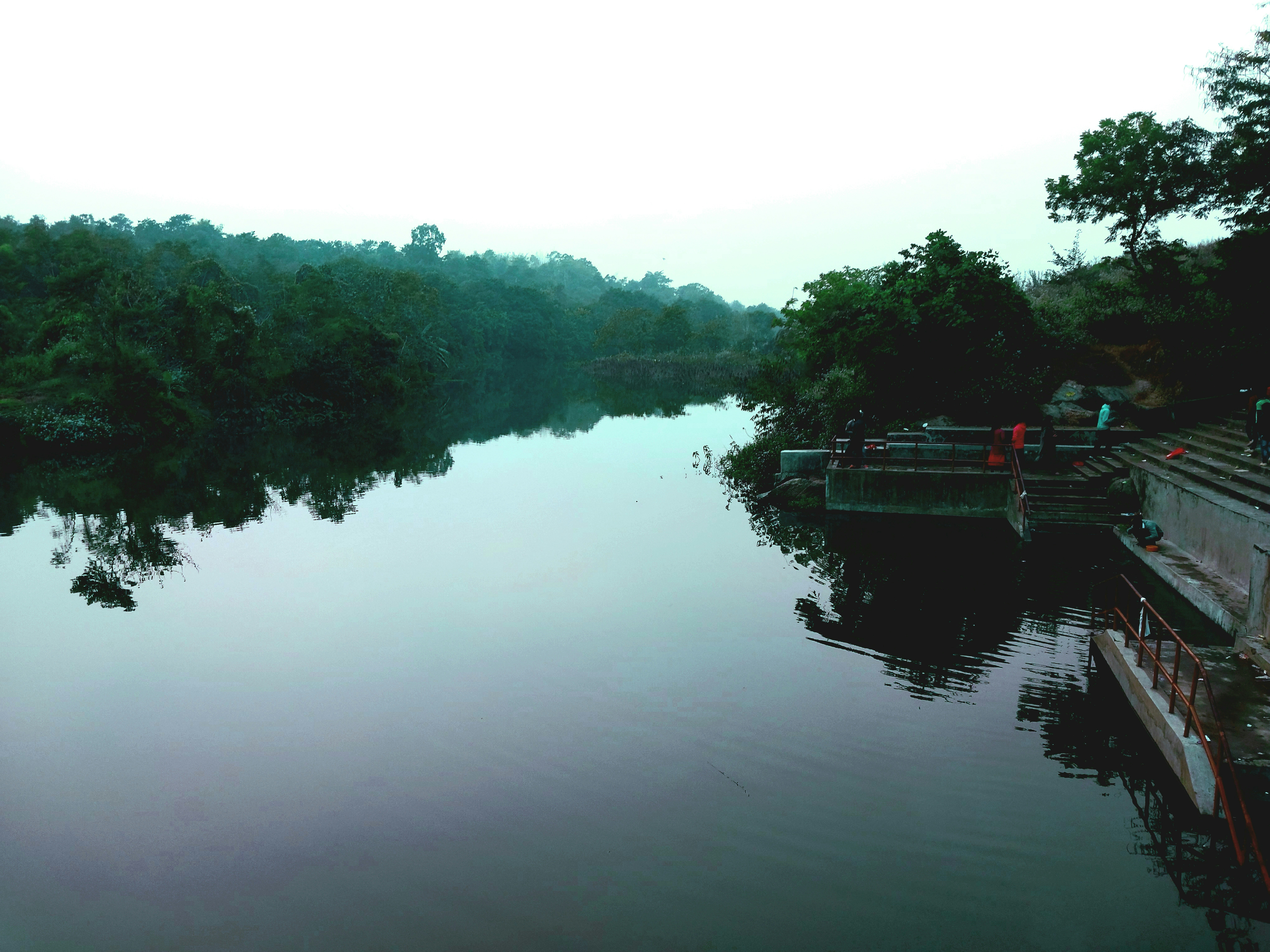 Dinner on the Thames: How Circadian Lighting and Hybrid Reservations Boost Riverside Bookings in 2026