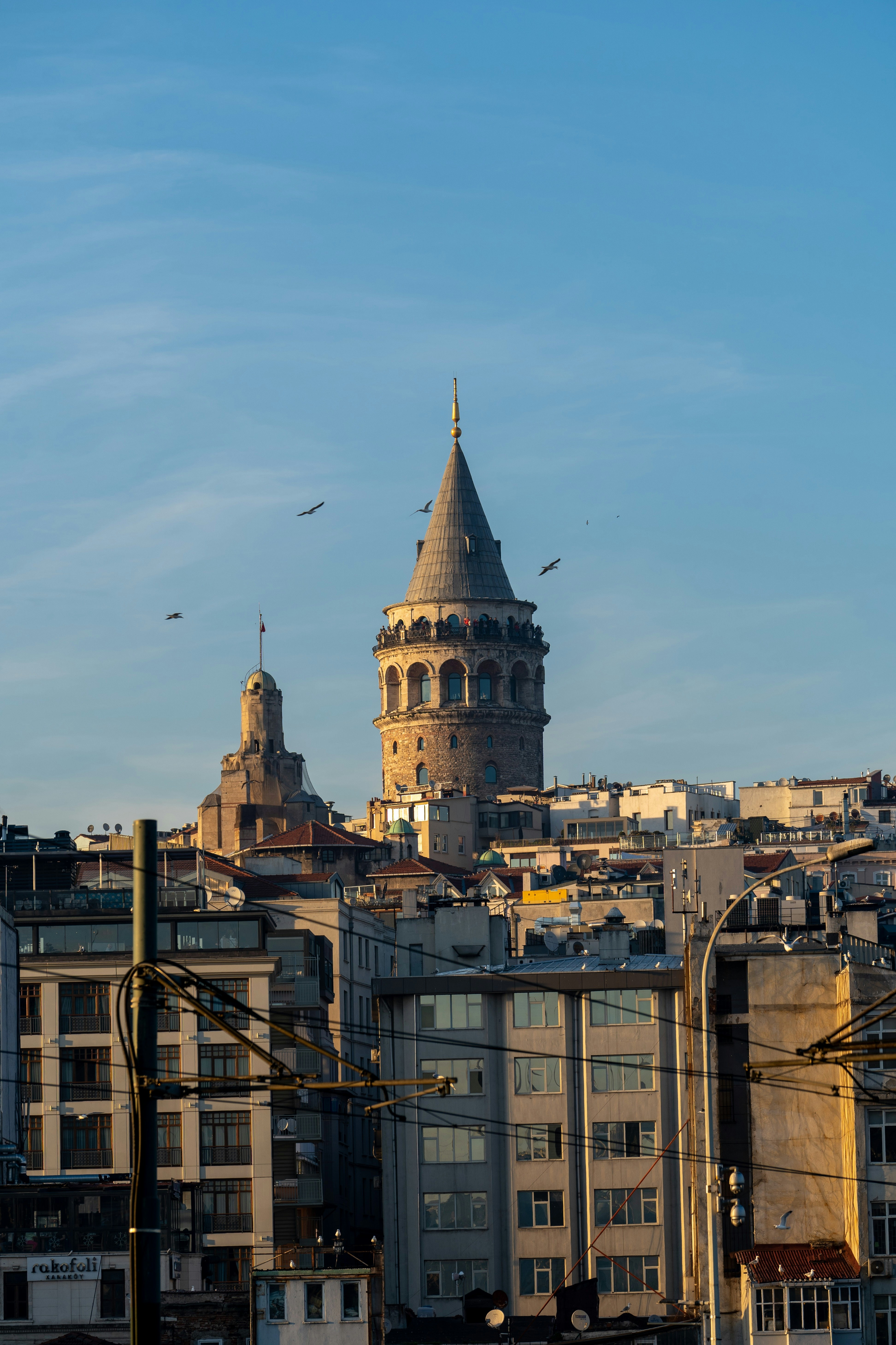 galata tower - 4kYIvwe-Wdw