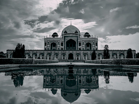 Historic photograph of Humayun’s Tomb, reflecting heritage research.