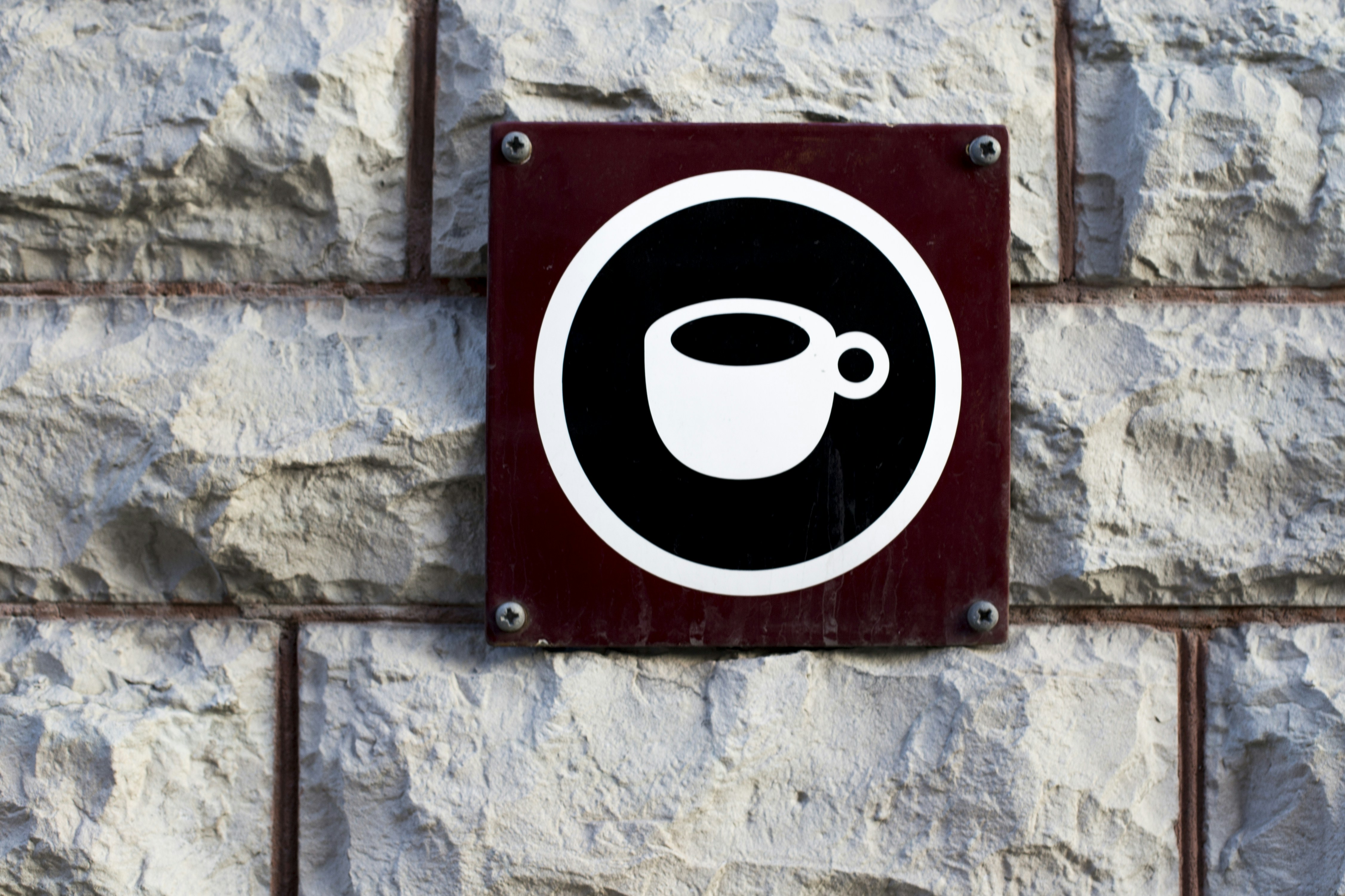 10 Outdoor Metal Sign Branding Ideas for Cafés