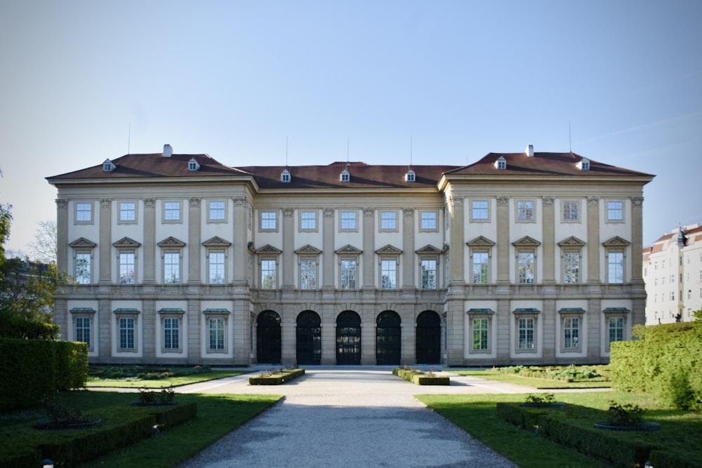 a large building with a lot of windows in front of it