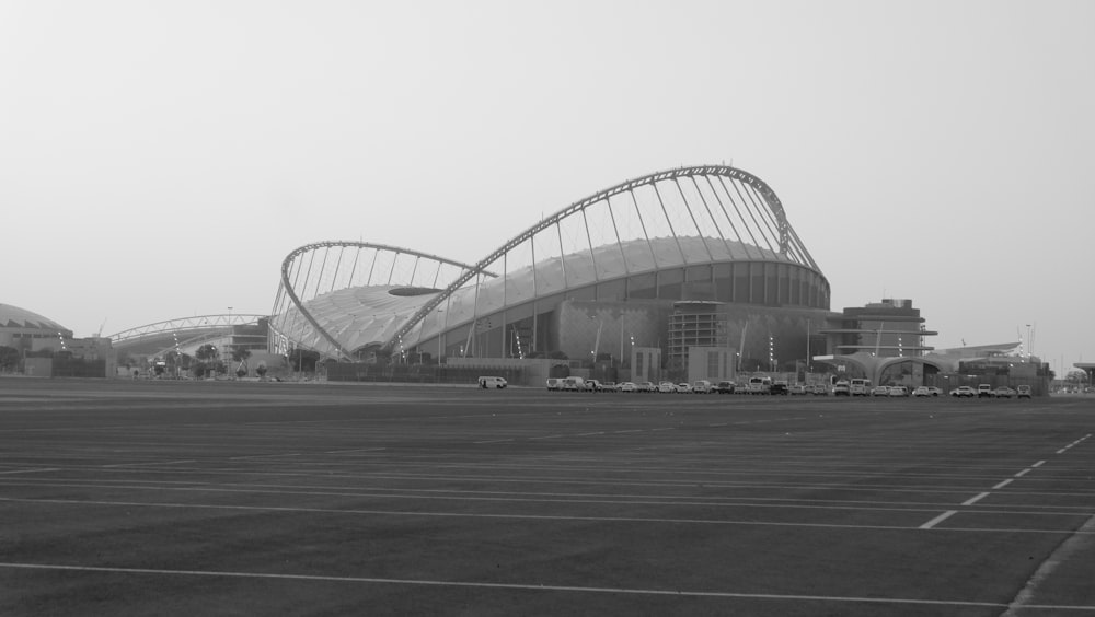 a black and white photo of a large building