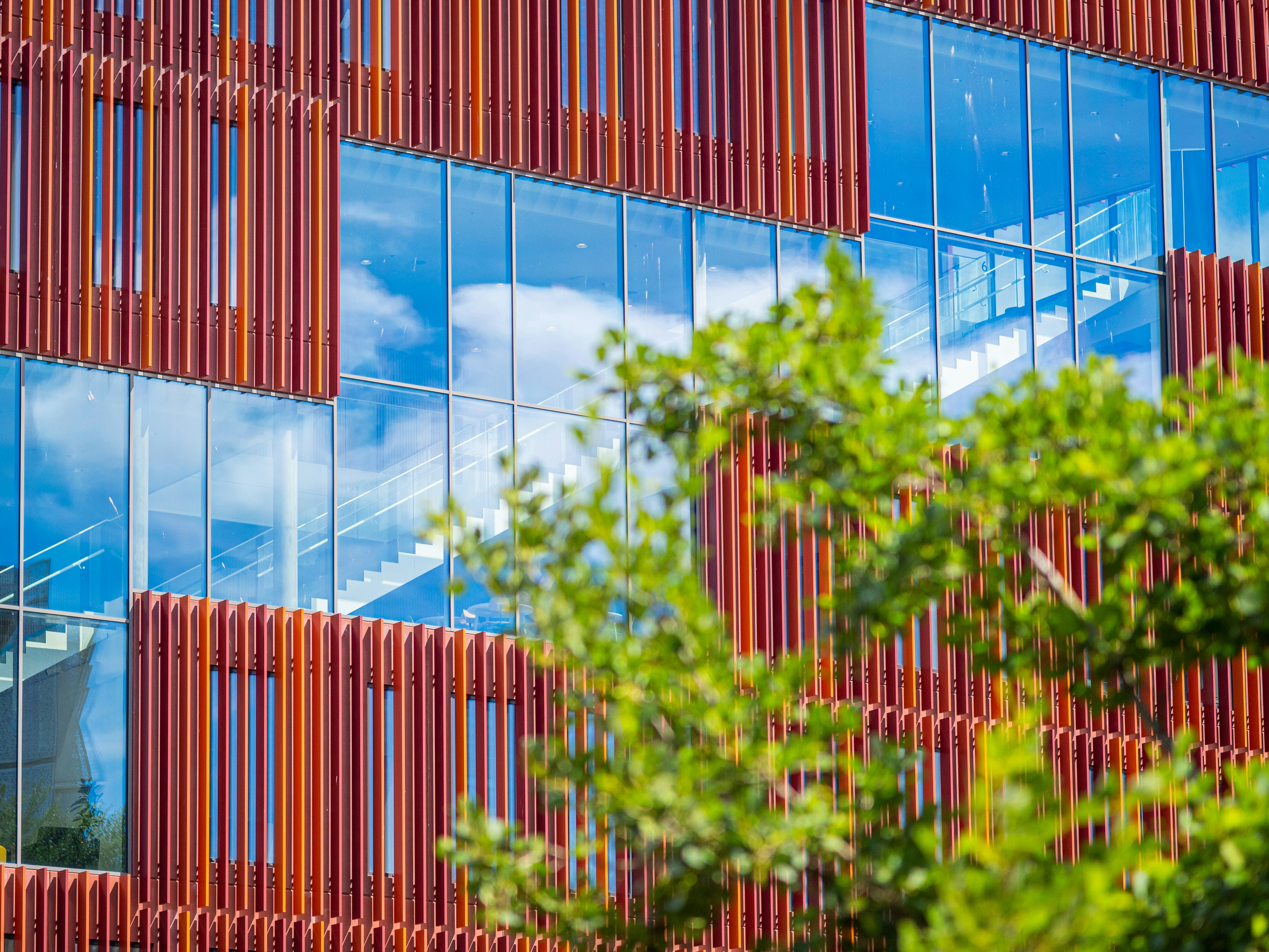 a building that has a lot of windows on it